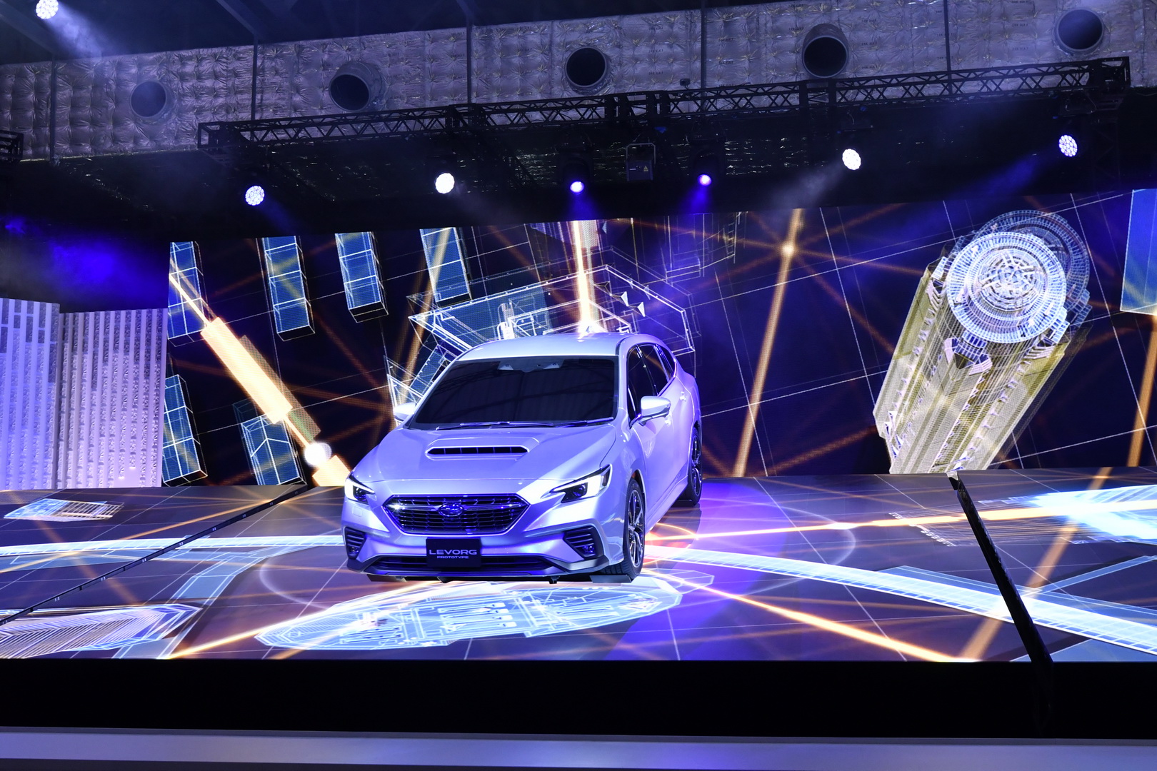 Levorg Pre-Production Prototype Shows Subaru’s Next-Gen Mid-Size Wagon