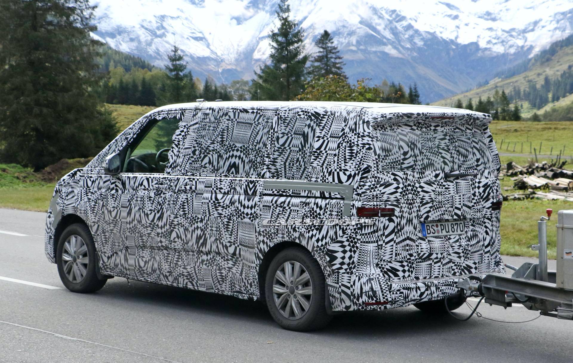 2020 VW T7 Multivan Spied, Will Reportedly Be Based On MQB Platform