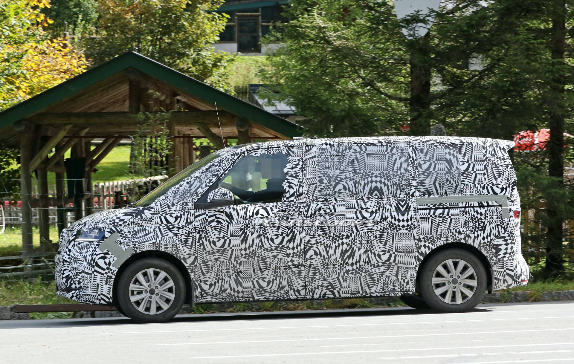 2020 VW T7 Multivan Spied, Will Reportedly Be Based On MQB Platform