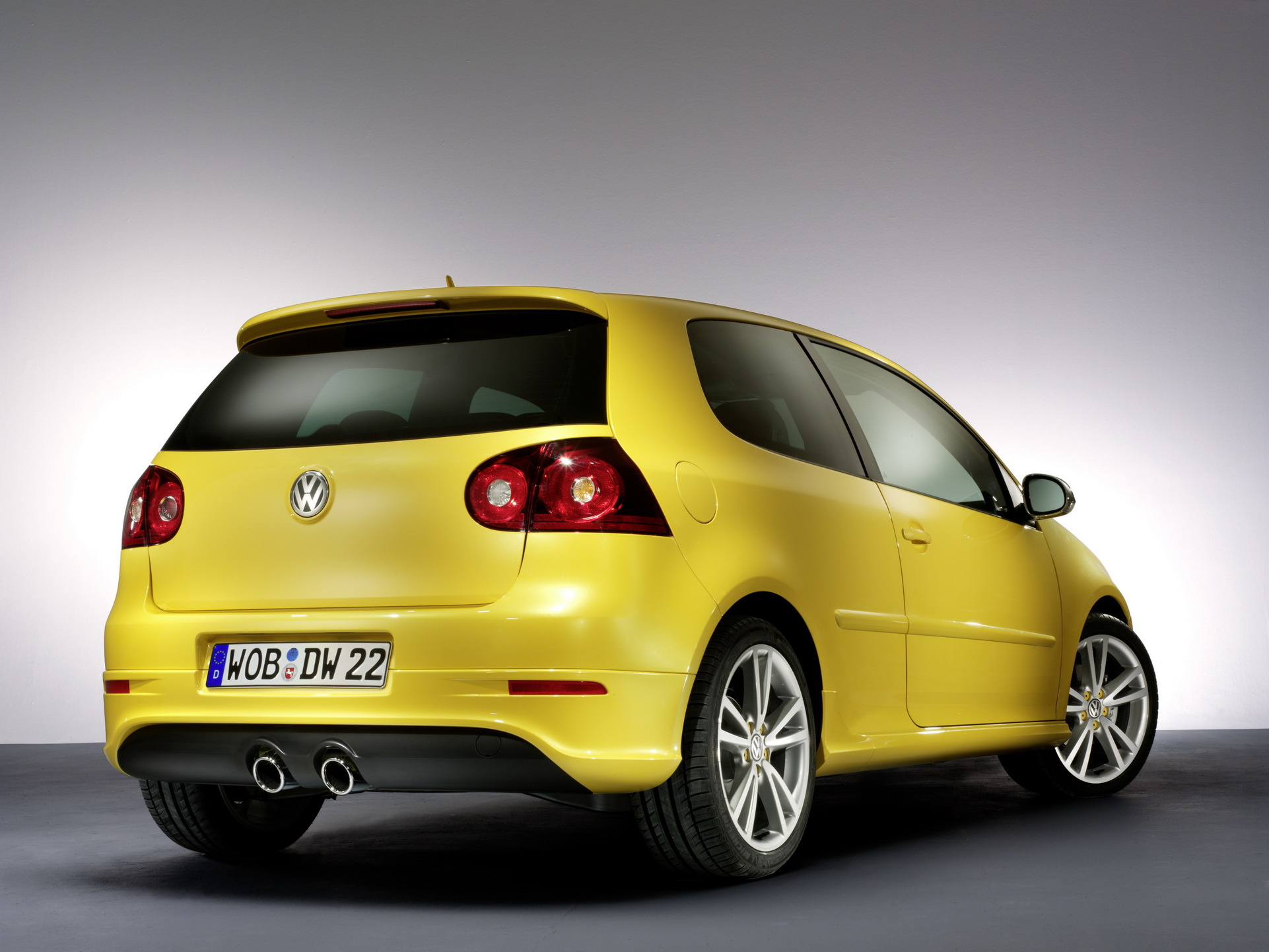 VW Golf Countdown: 2003-2008 Mk5 Climbed Up The Premium Ladder