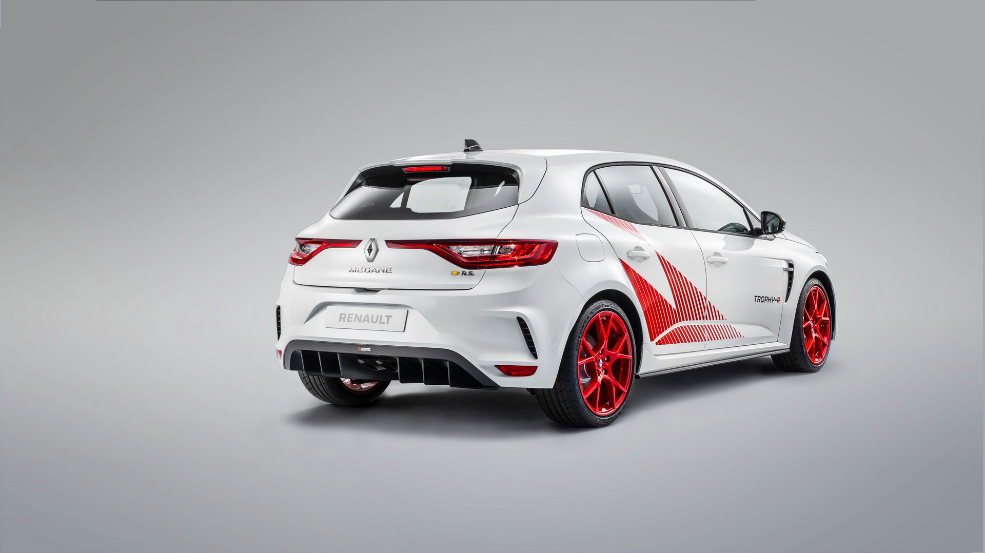 New Renault Megane RS Trophy-R Is Not THAT Expensive In Australia