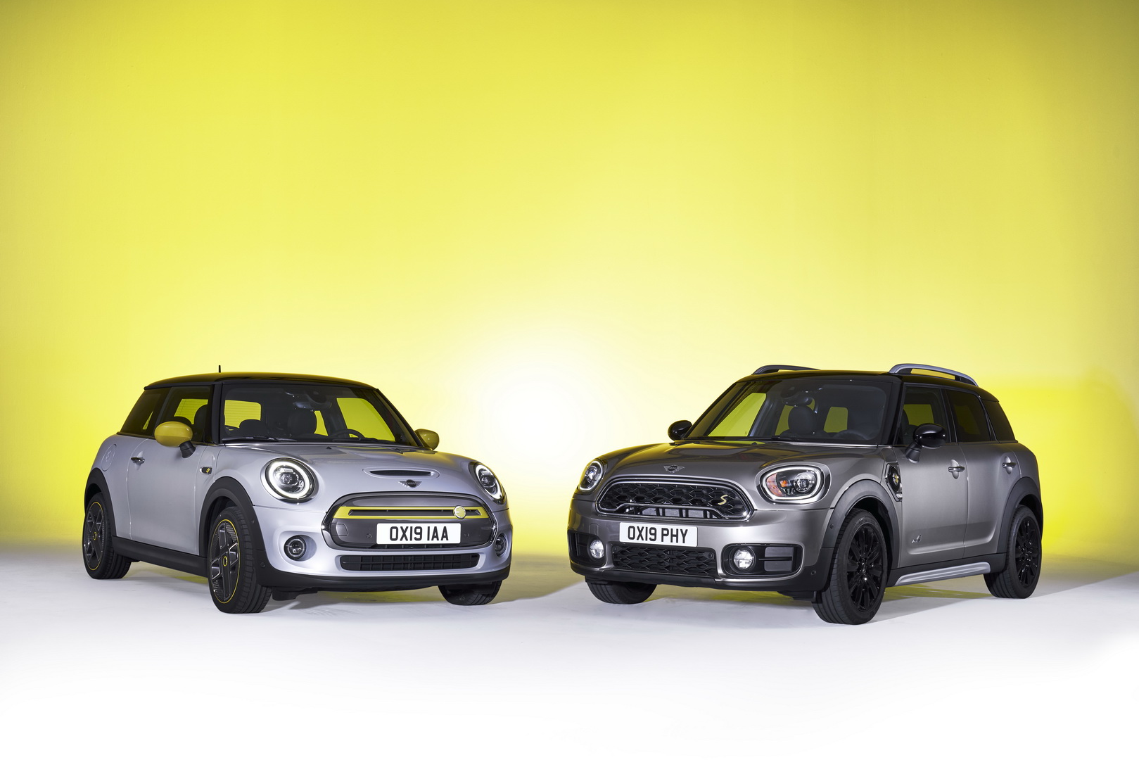 Electric 2020 Mini Cooper SE Starts Under $30k, But You Could Get It As Low As $17,900