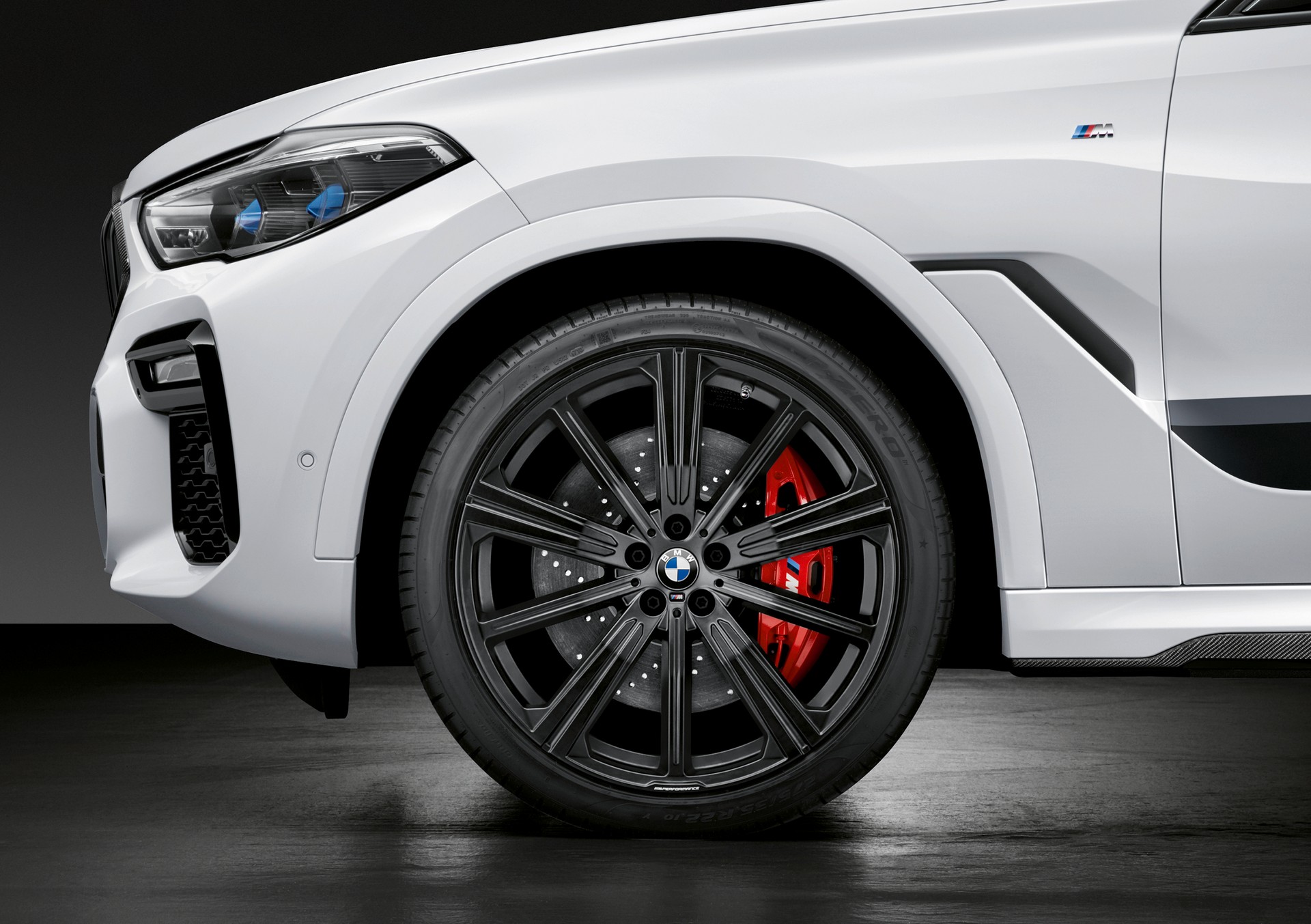 BMW Launches New M Performance Parts For The X5 M, X6 M And X7