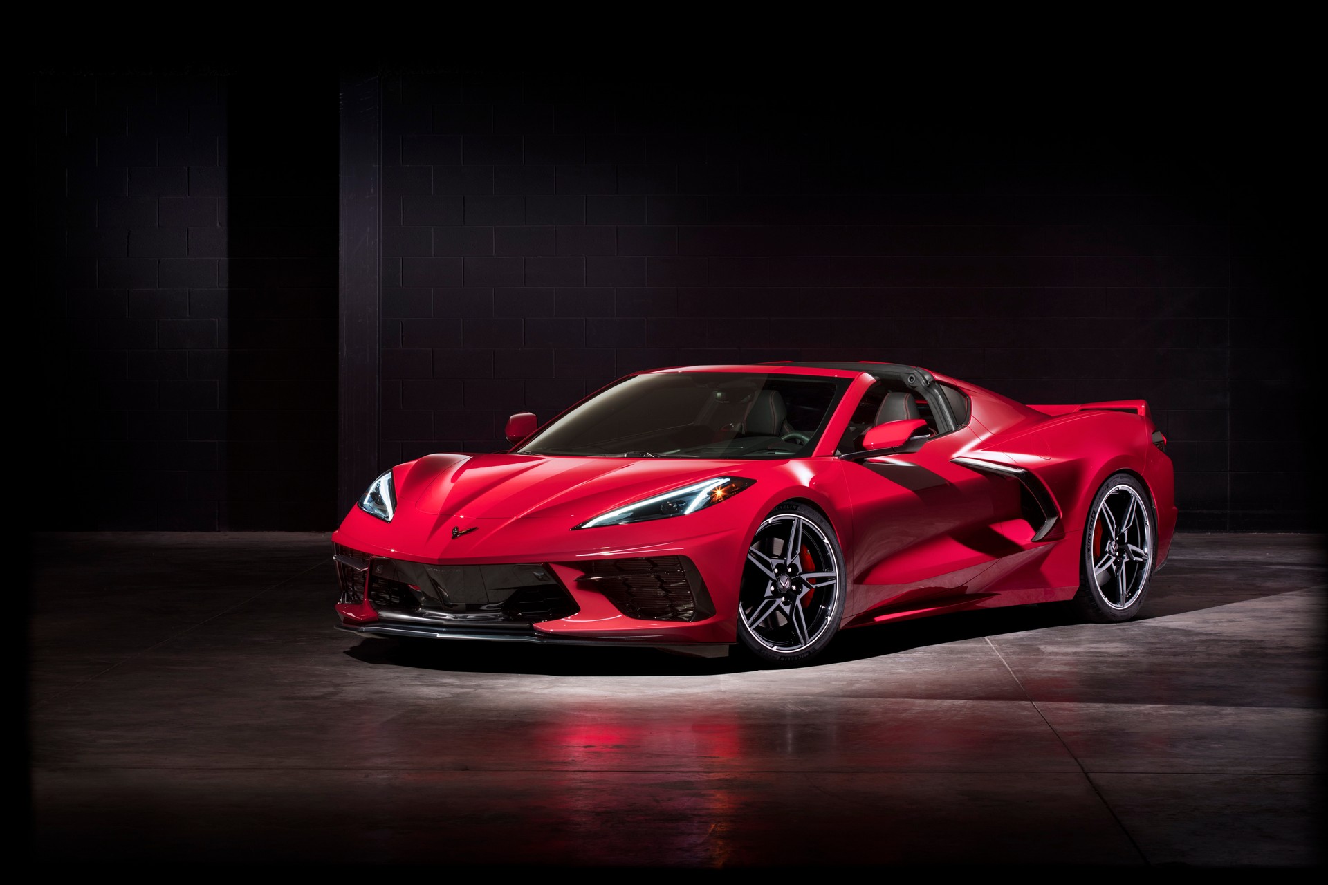 2020 Corvette C8 Enters Series Production, Will Hit Dealers Later This Month