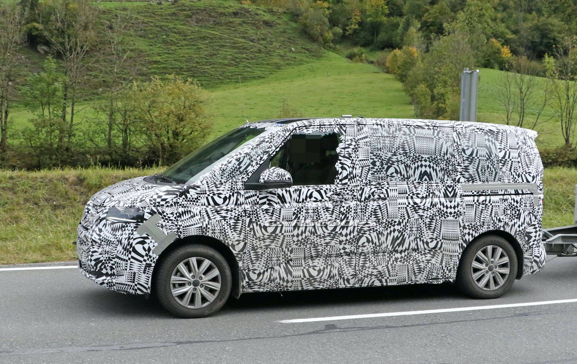 2020 VW T7 Multivan Spied, Will Reportedly Be Based On MQB Platform