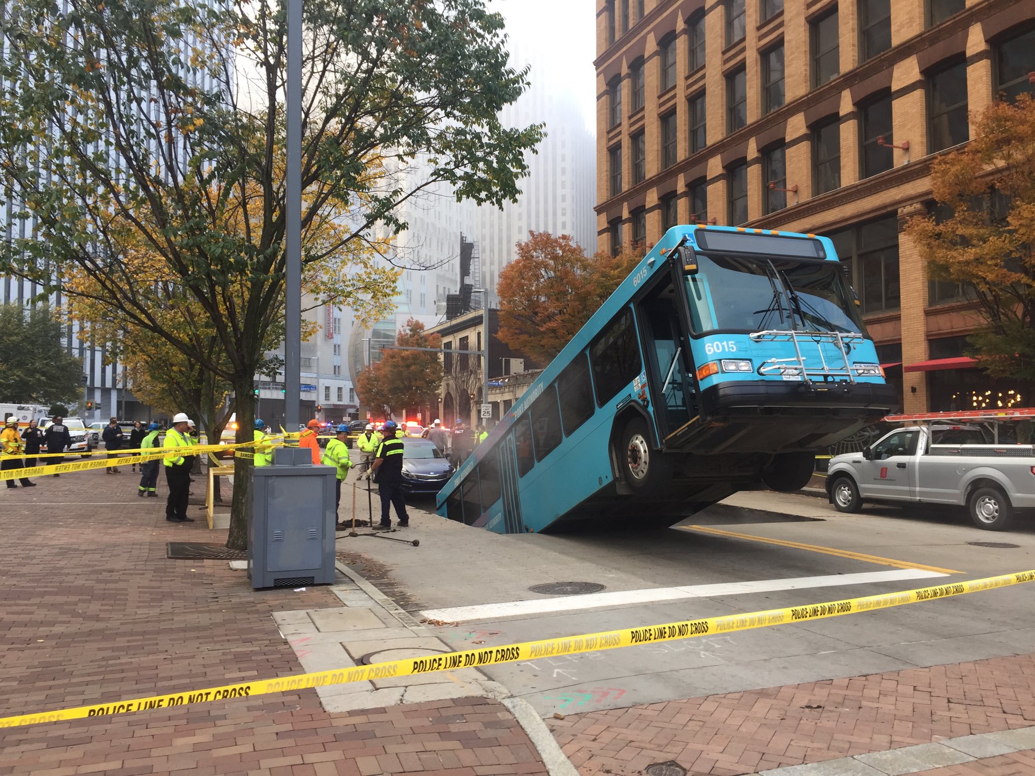 A Giant Sinkhole Swallowed A Bus In Pittsburgh, Munched On A Kia Too