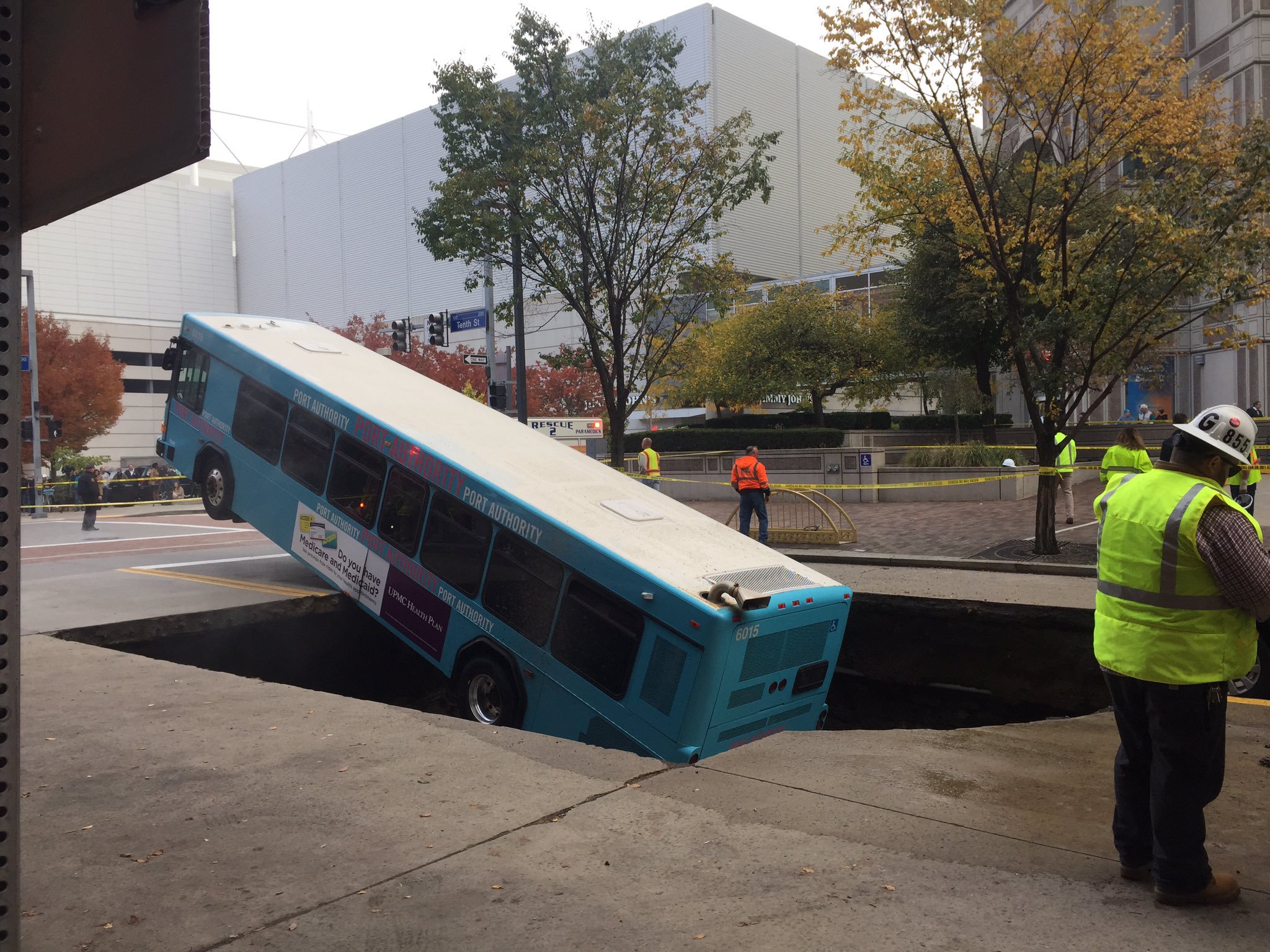 A Giant Sinkhole Swallowed A Bus In Pittsburgh, Munched On A Kia Too