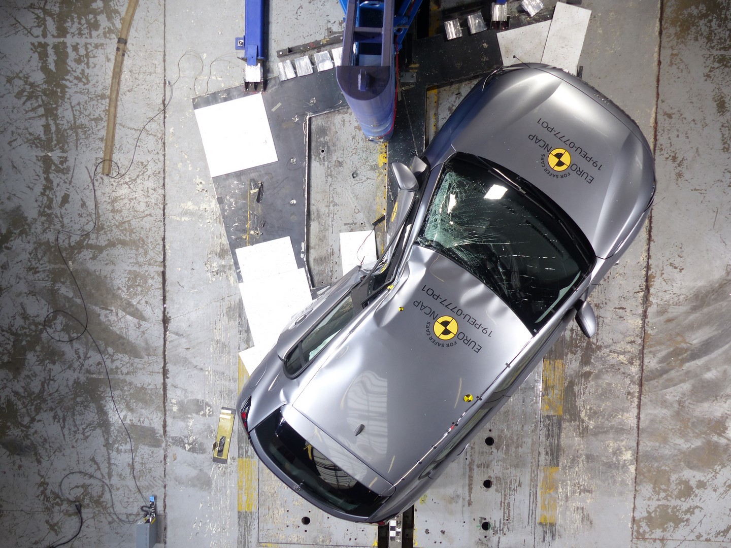 Euro NCAP Crash Tests New BMW 1- And 3-Series, Peugeot 208 And Jeep Cherokee