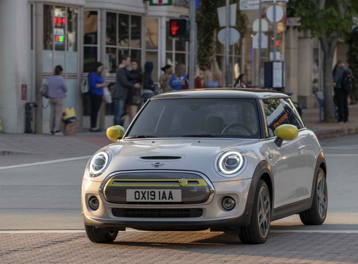 Electric 2020 Mini Cooper SE Starts Under $30k, But You Could Get It As Low As $17,900