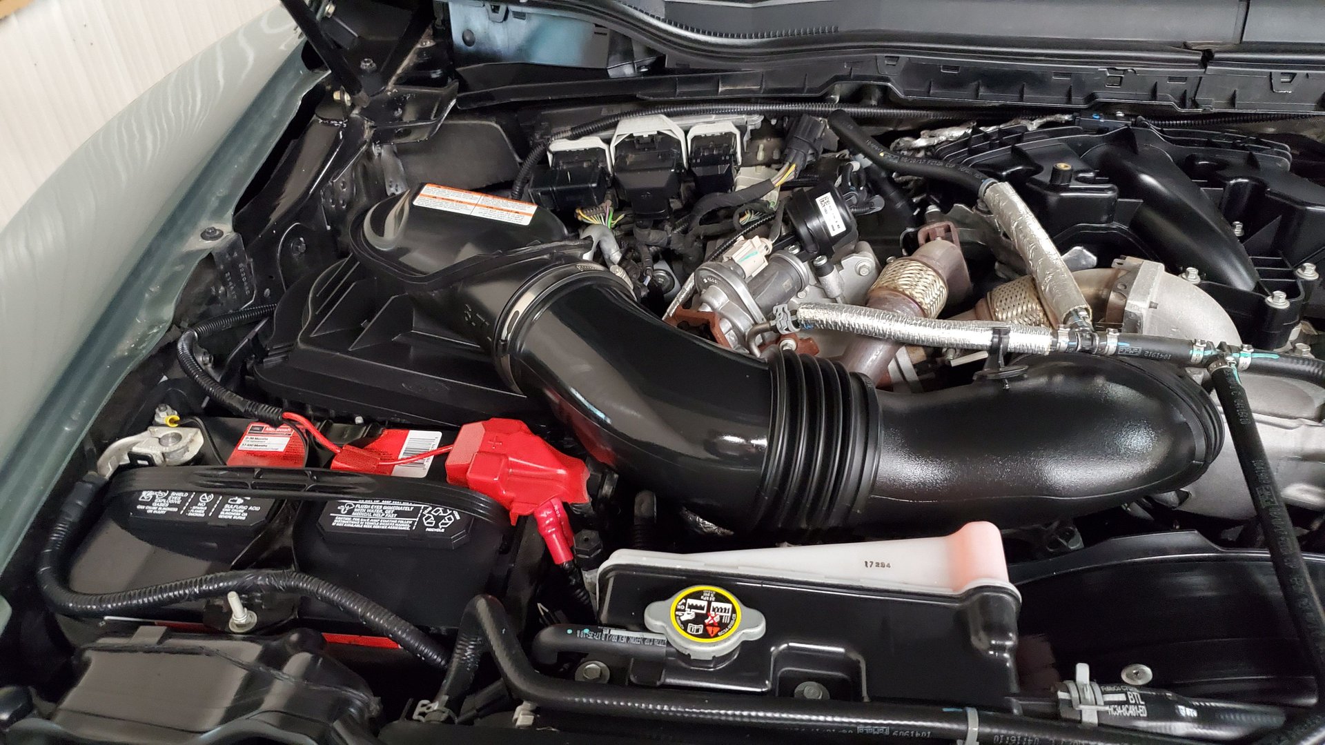 Deep Down, You Know You Want This Ford F-550 Super Duty 6×6 ‘Indomitus’