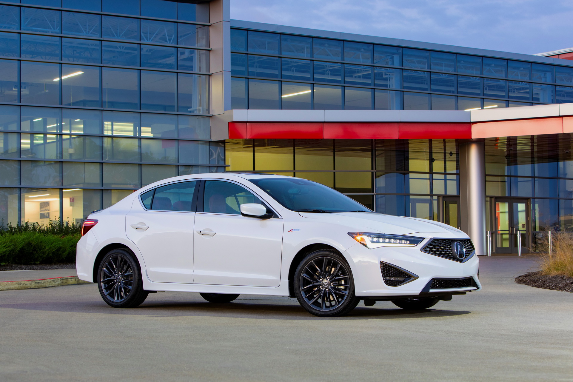 2020 Acura ILX Hits Showrooms, Retains Last Year’s $25,900 Starting Price