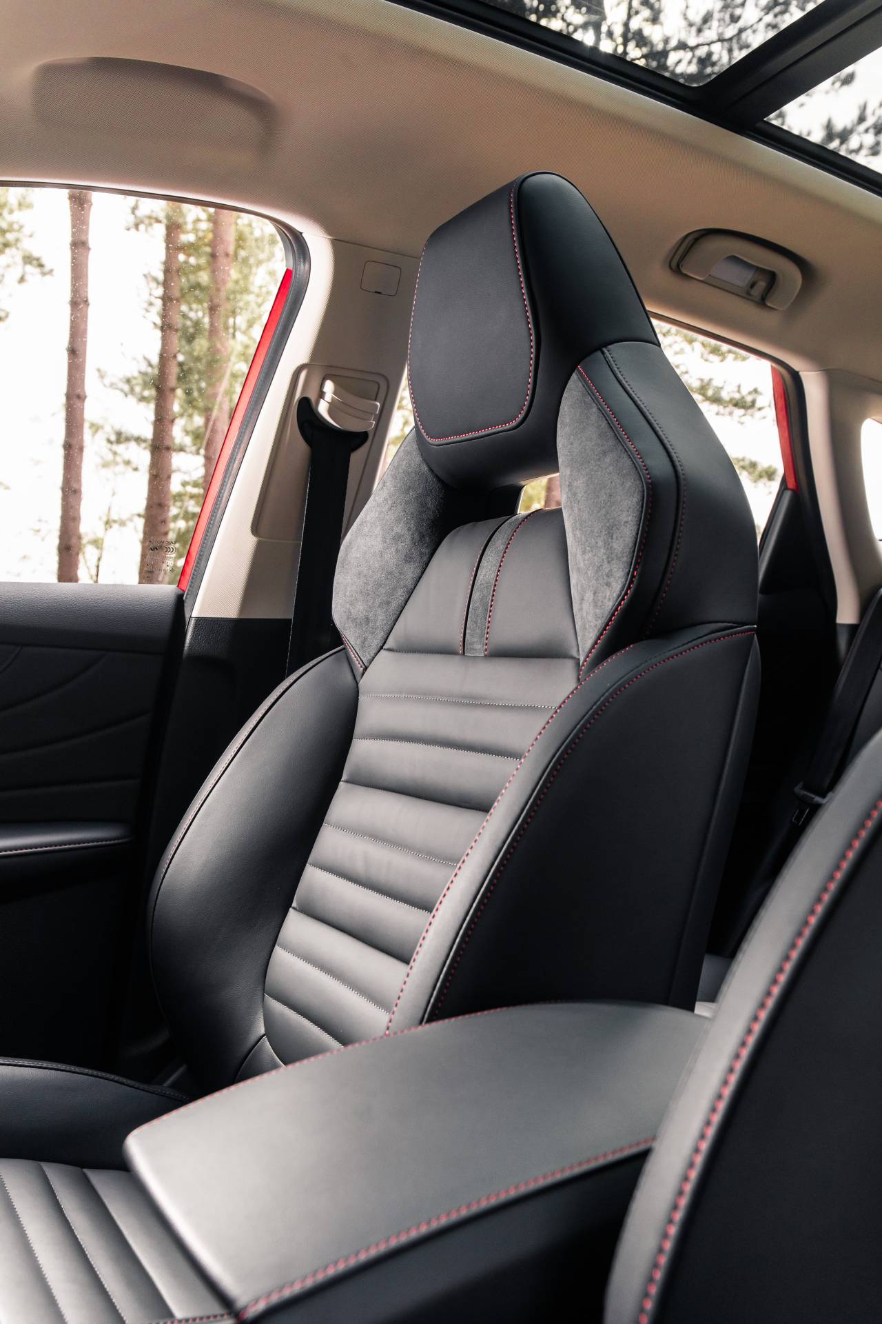 2020 MG HS Compact SUV Reaches UK Shores After Long Voyage From China