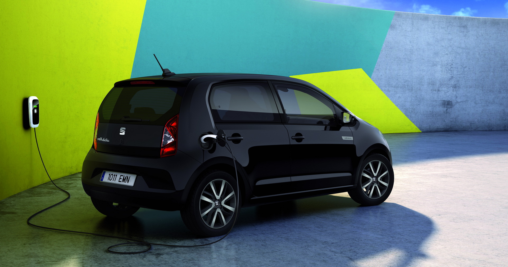 Get A Loaded Seat Mii Electric From £19,300 In The UK