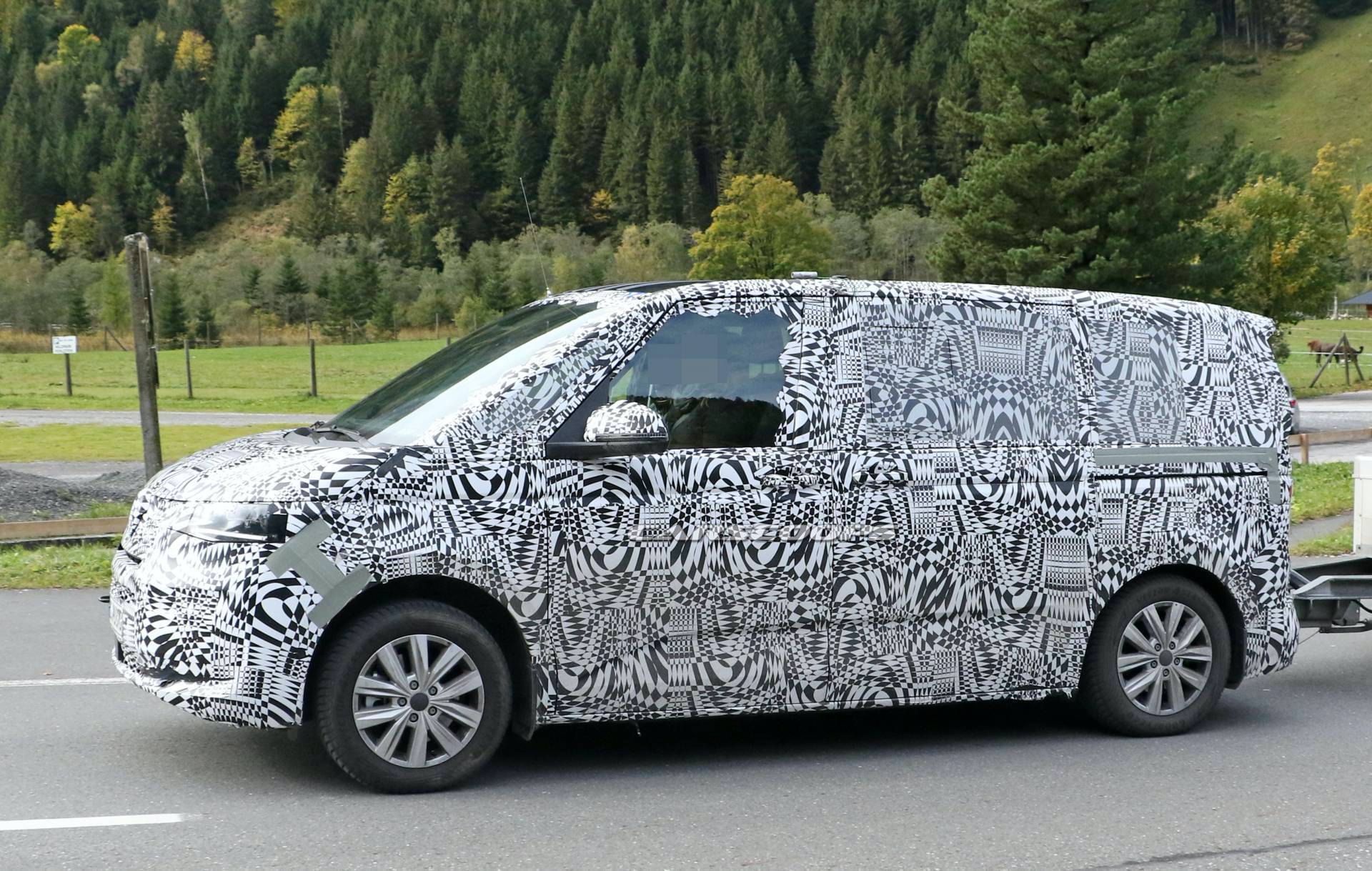 2020 VW T7 Multivan Spied, Will Reportedly Be Based On MQB Platform