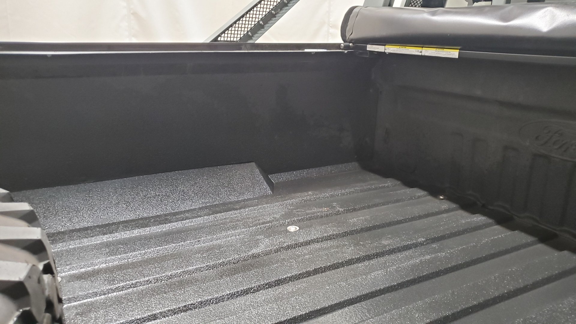 Deep Down, You Know You Want This Ford F-550 Super Duty 6×6 ‘Indomitus’