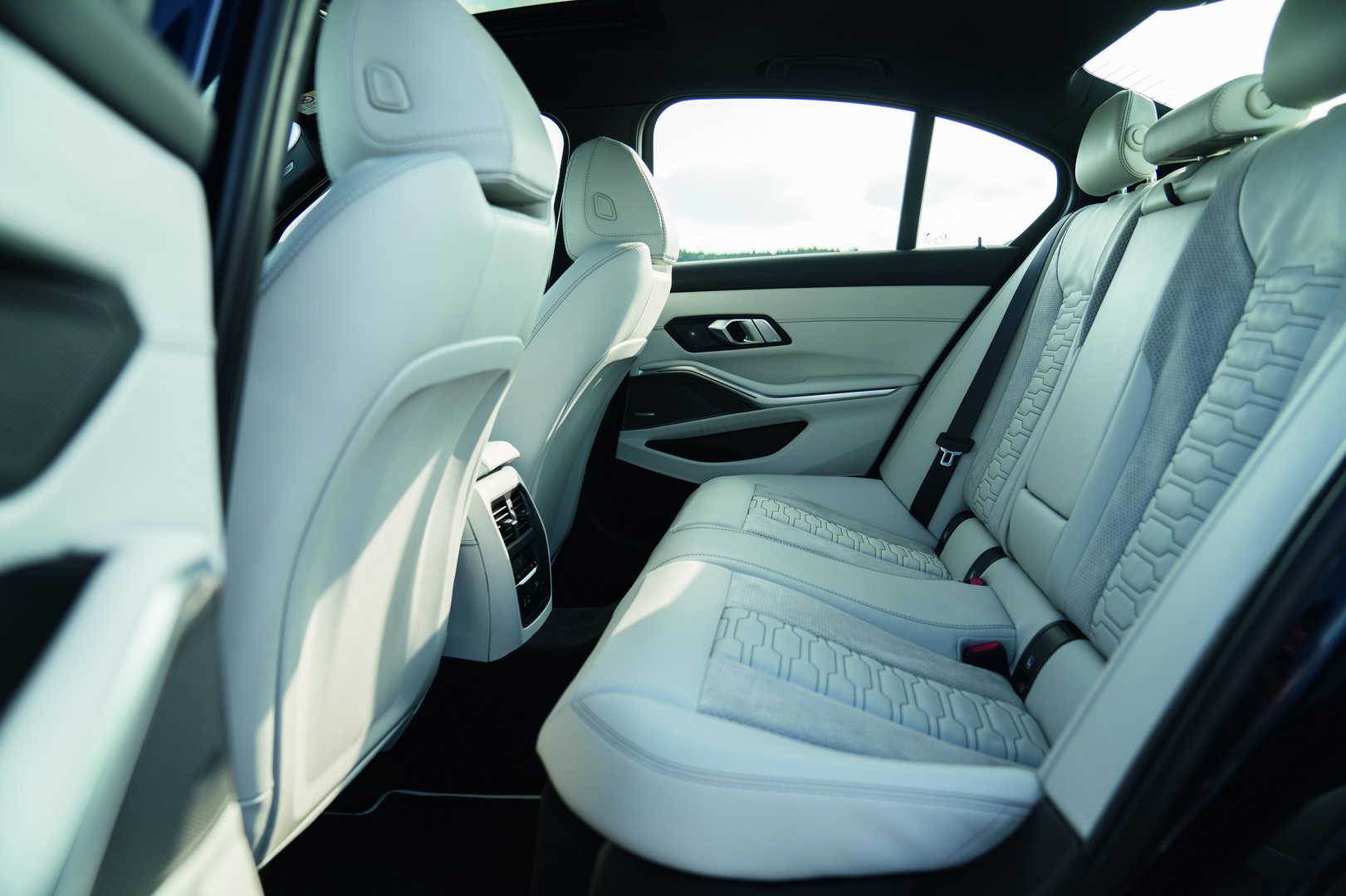 2020 Alpina B3 Sedan Takes A Swing At The Upcoming BMW M3