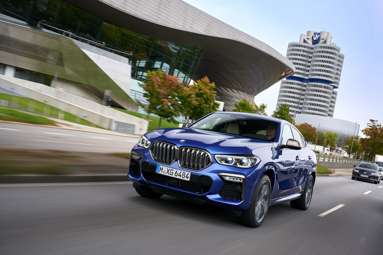 BMW Wants You To Explore Every Detail Of The New X6 In 102 Images