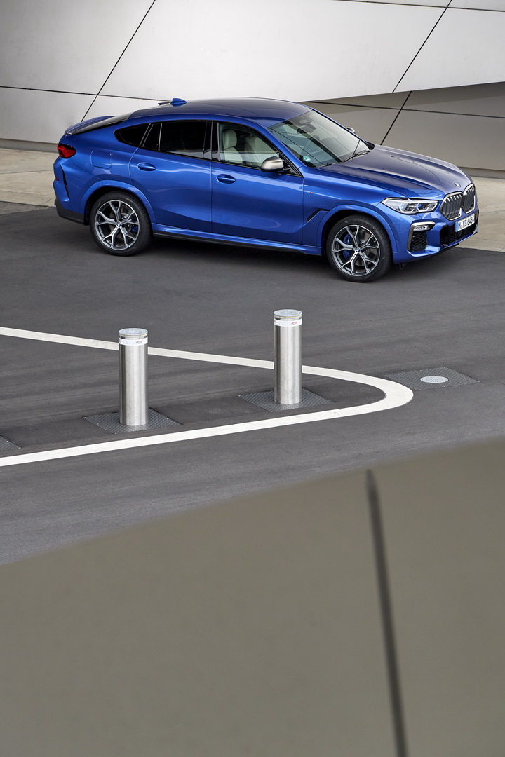 BMW Wants You To Explore Every Detail Of The New X6 In 102 Images