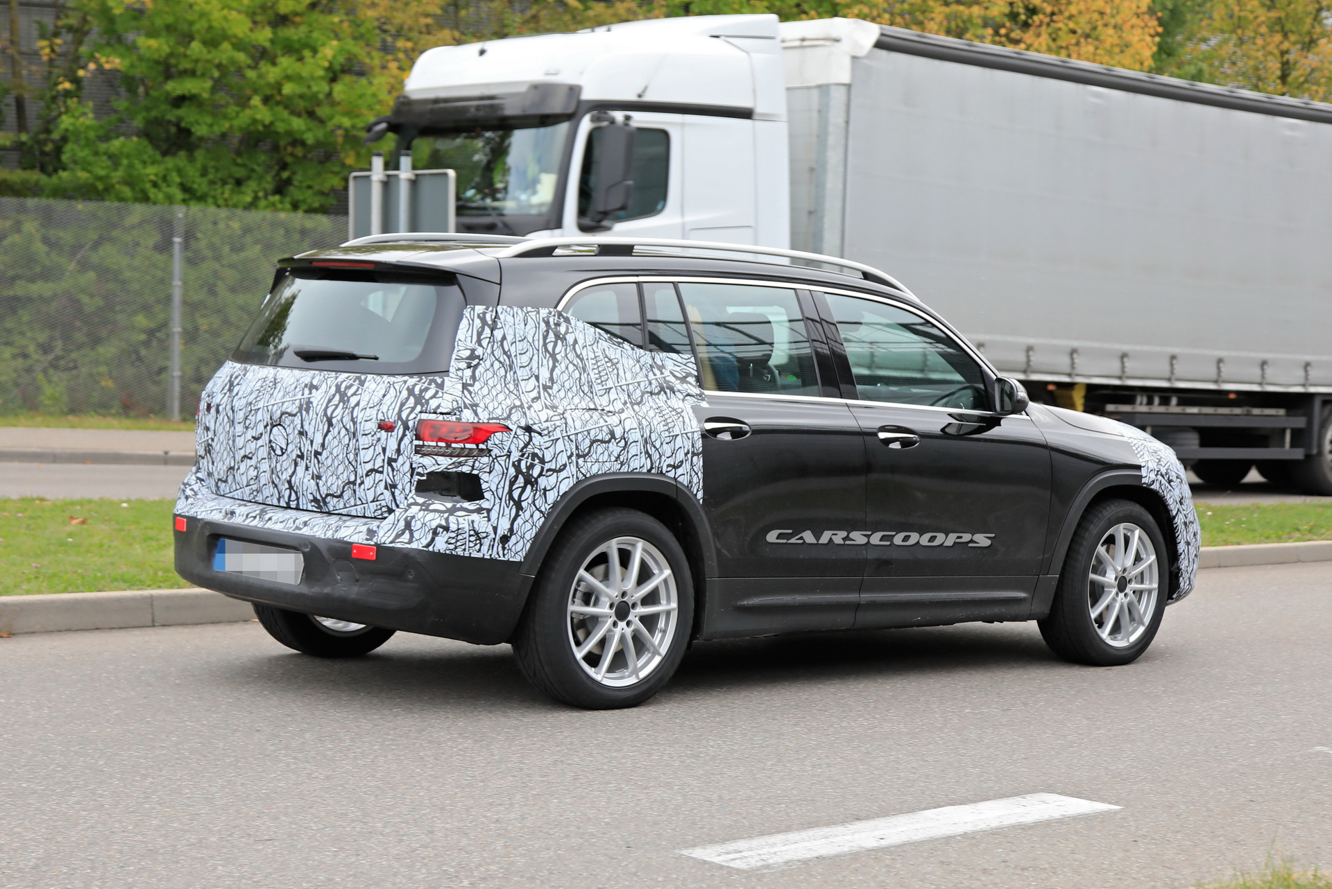 2021 Mercedes EQB EV Spotted: Like The GLB But With A New Face And No Emissions