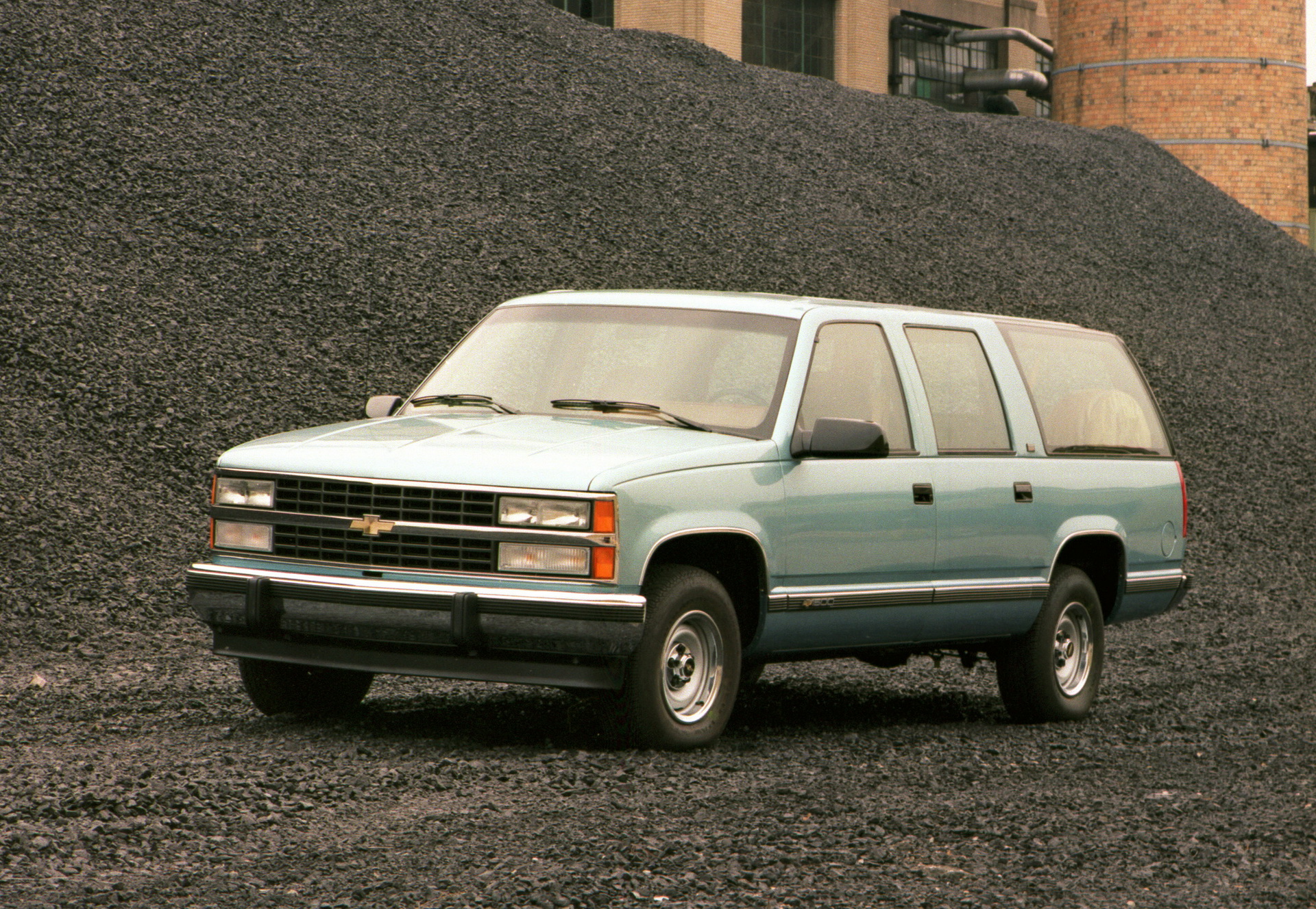 The Chevy Suburban, Industry’s Longest Running Nameplate, Celebrates Its 85th Anniversary