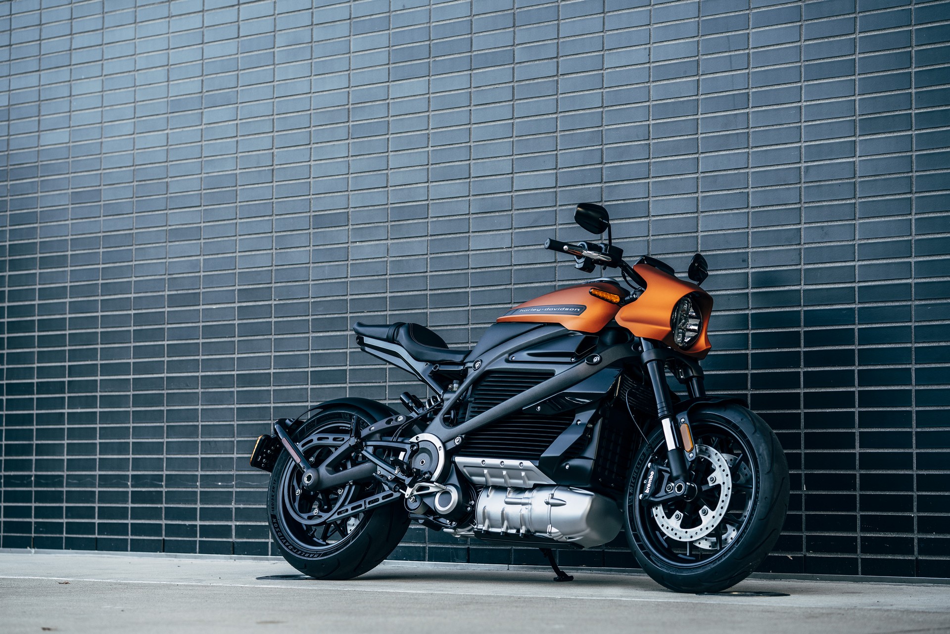 Harley-Davidson Halts LiveWire Electric Bike Production Over Charging Issue