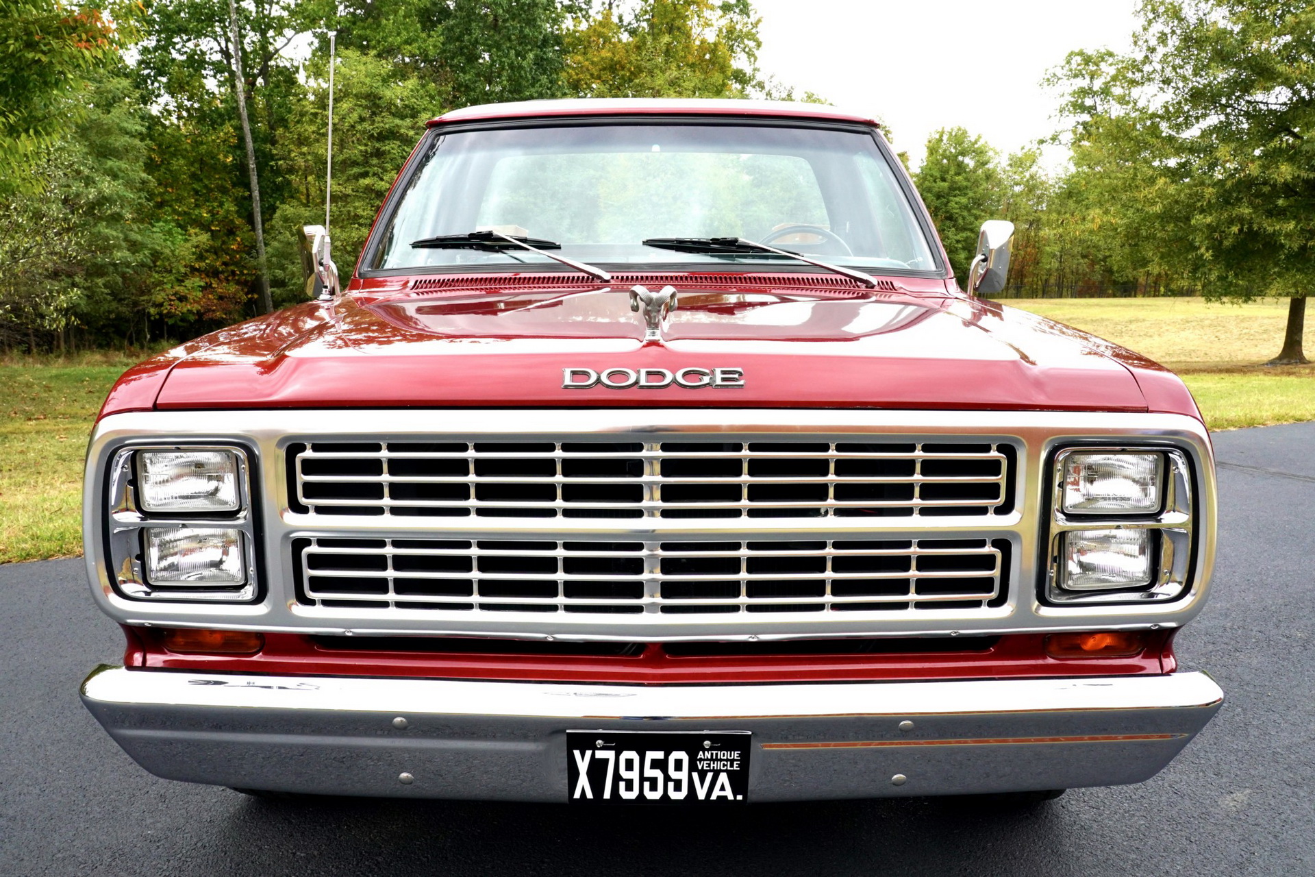 1979 Dodge D100 Truck Has ‘Vintage’ Written All Over It