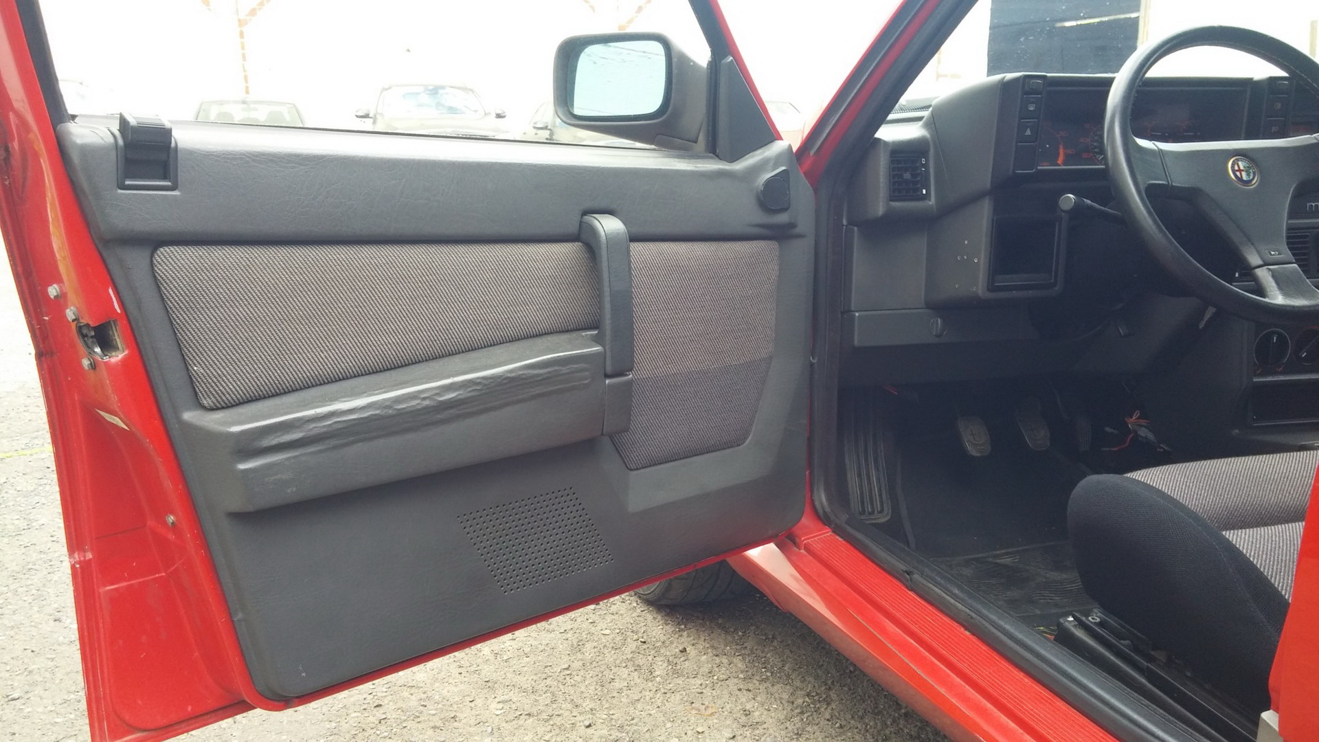 This 1988 Alfa Romeo Milano Verde V6 Can Help You Earn Your Petrolhead Stripes