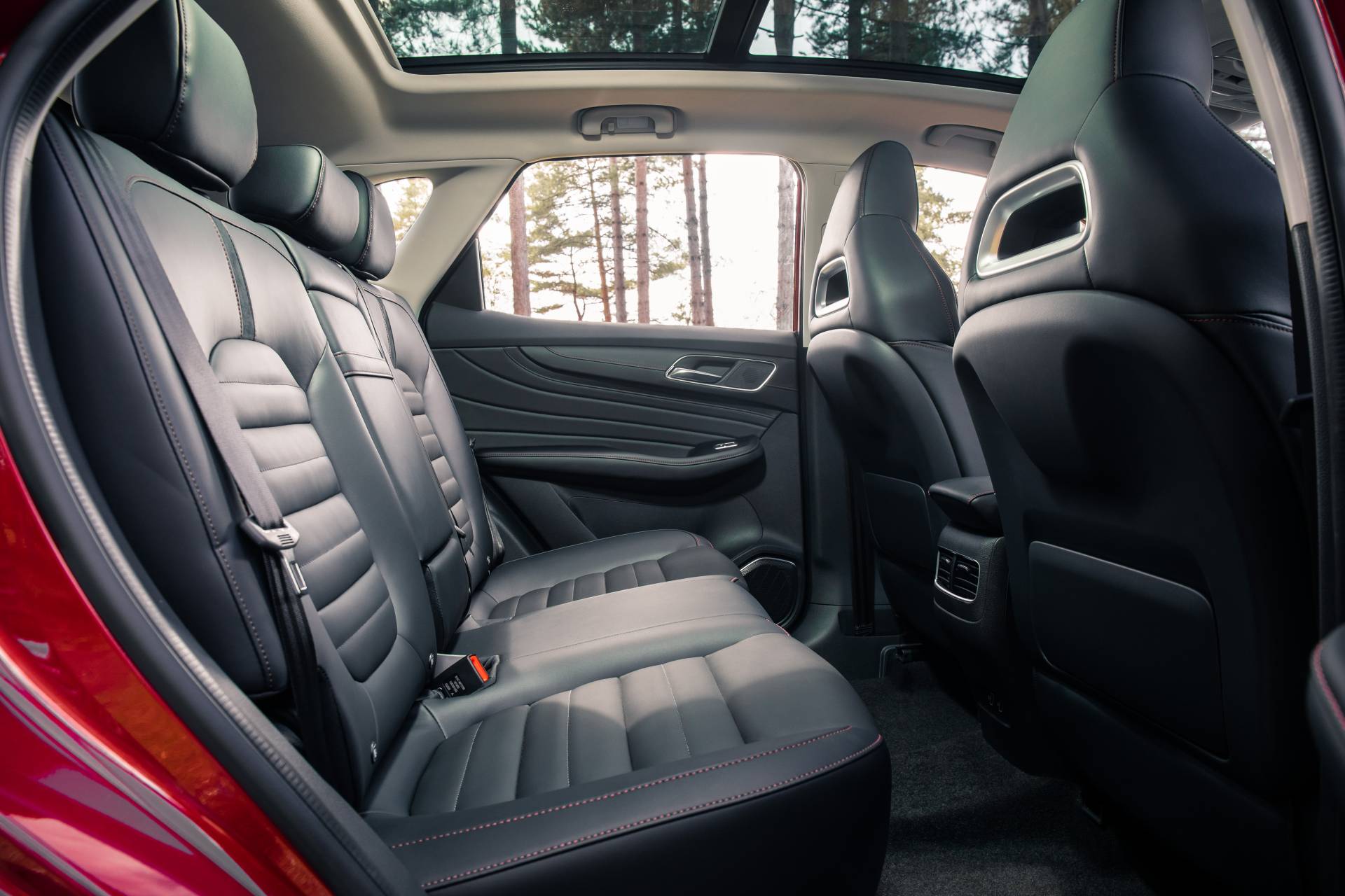 2020 MG HS Compact SUV Reaches UK Shores After Long Voyage From China