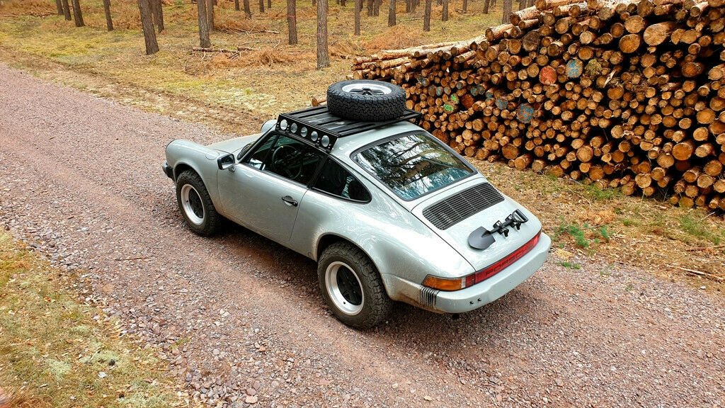 Porsche 911 Carrera Safari Recreation Loves An Off-Road Adventure