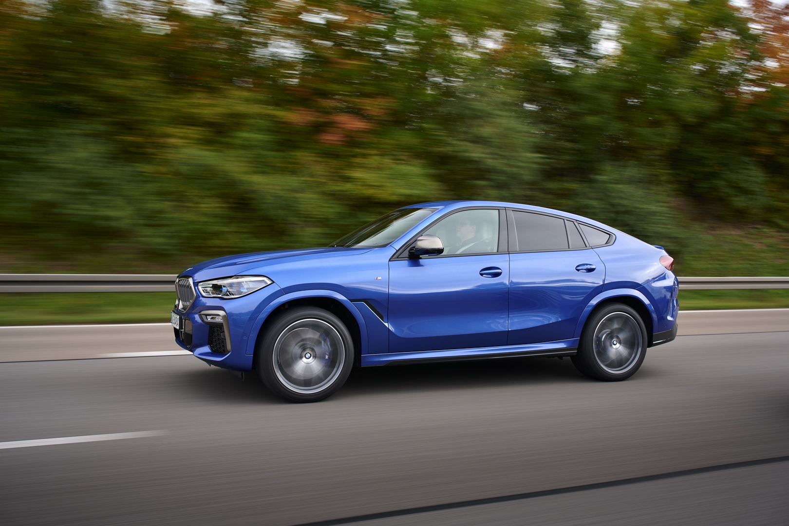 BMW Wants You To Explore Every Detail Of The New X6 In 102 Images