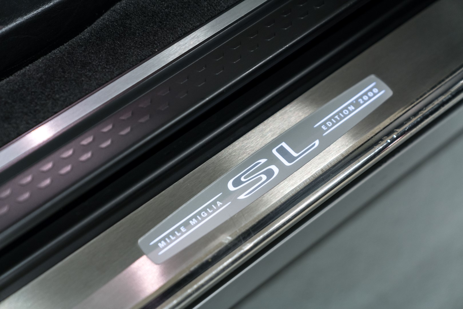 2000 Mercedes-Benz SL 320 Mille Miglia Edition Is Rarer Than Hen’s Teeth