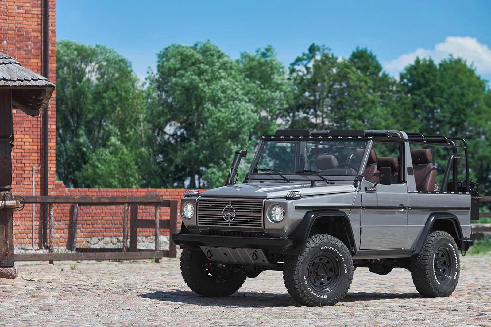 Ex-Military G-Class Receives An Overhaul From Expedition Motor Company, Goes For $90K