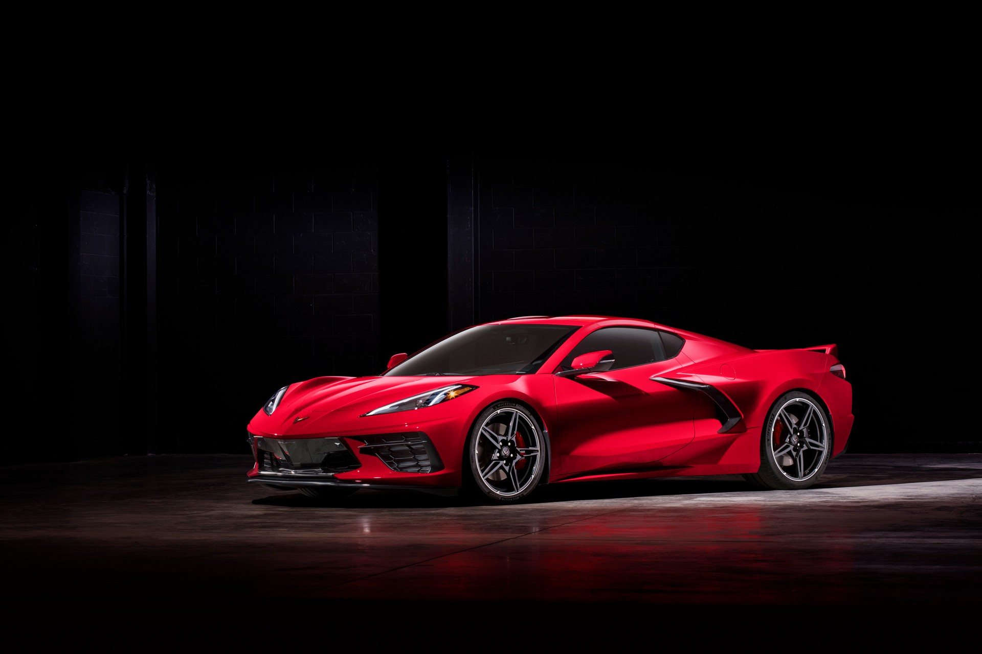 2020 Corvette C8 Enters Series Production, Will Hit Dealers Later This Month