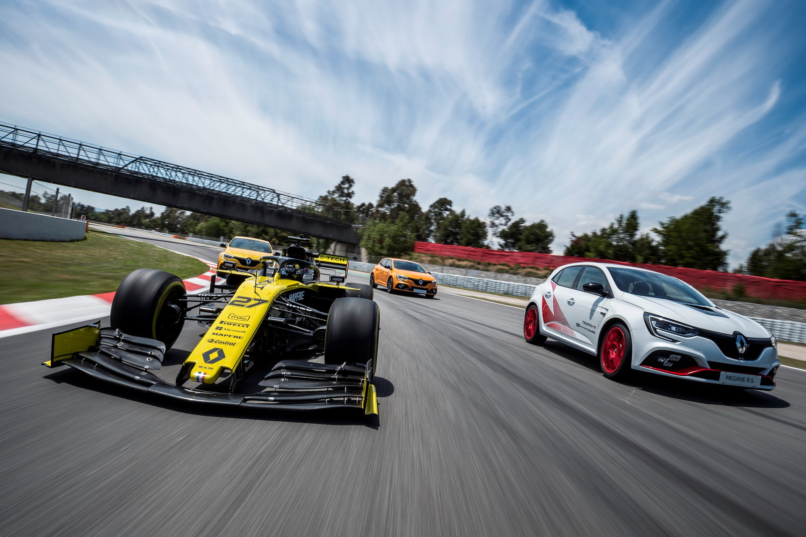 New Renault Megane RS Trophy-R Is Not THAT Expensive In Australia