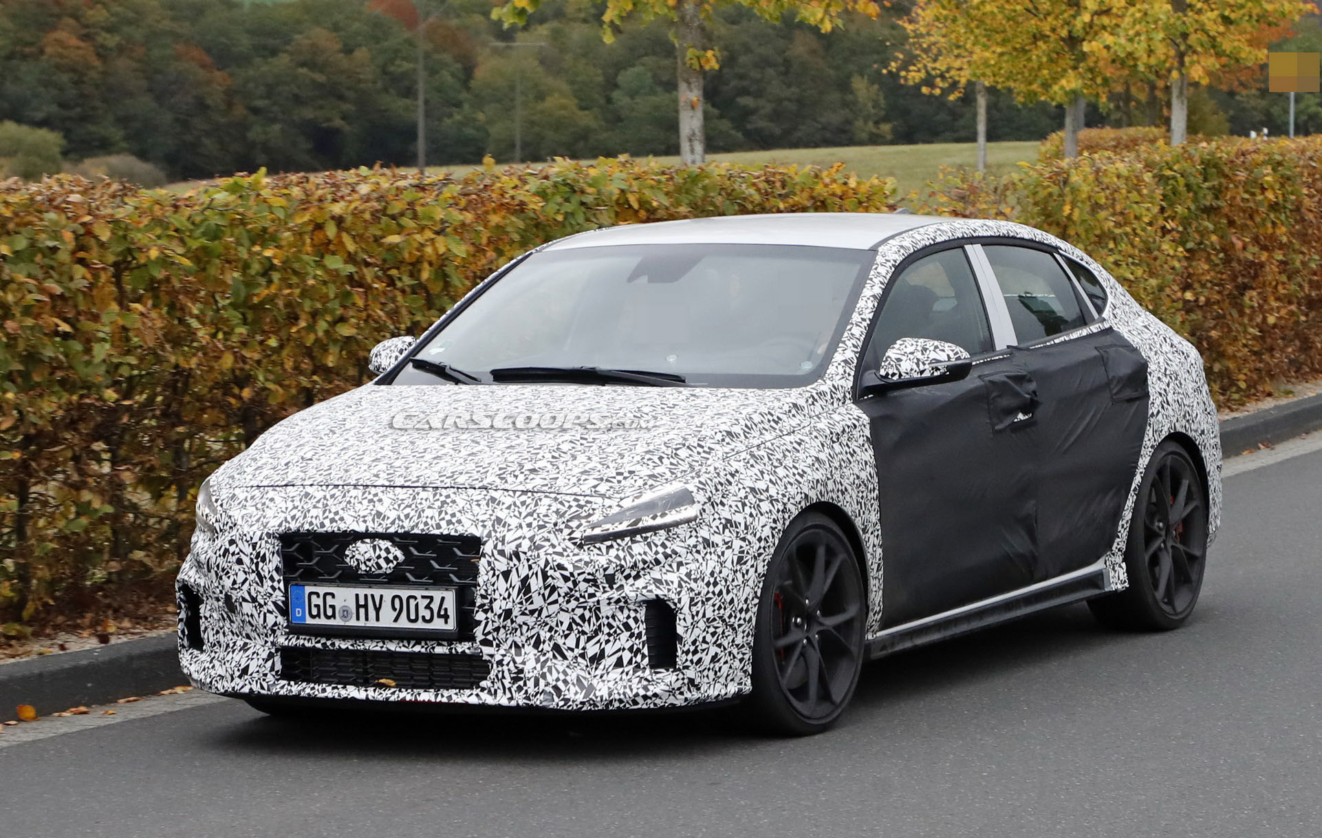 2021 Hyundai i30 N Fastback Facelift Spied, Now With 20% Less Camo