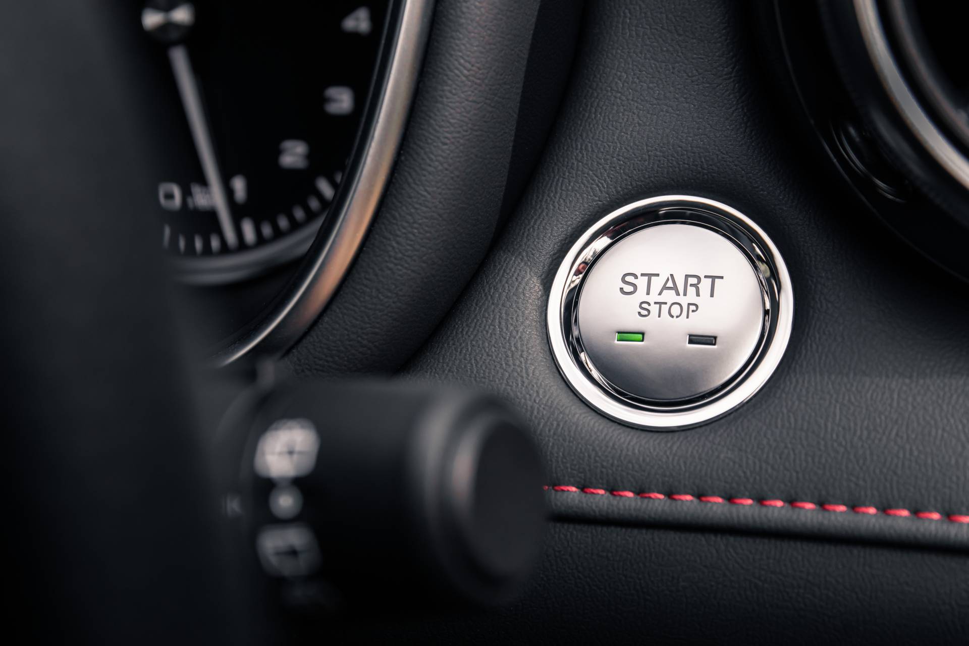 2020 MG HS Compact SUV Reaches UK Shores After Long Voyage From China