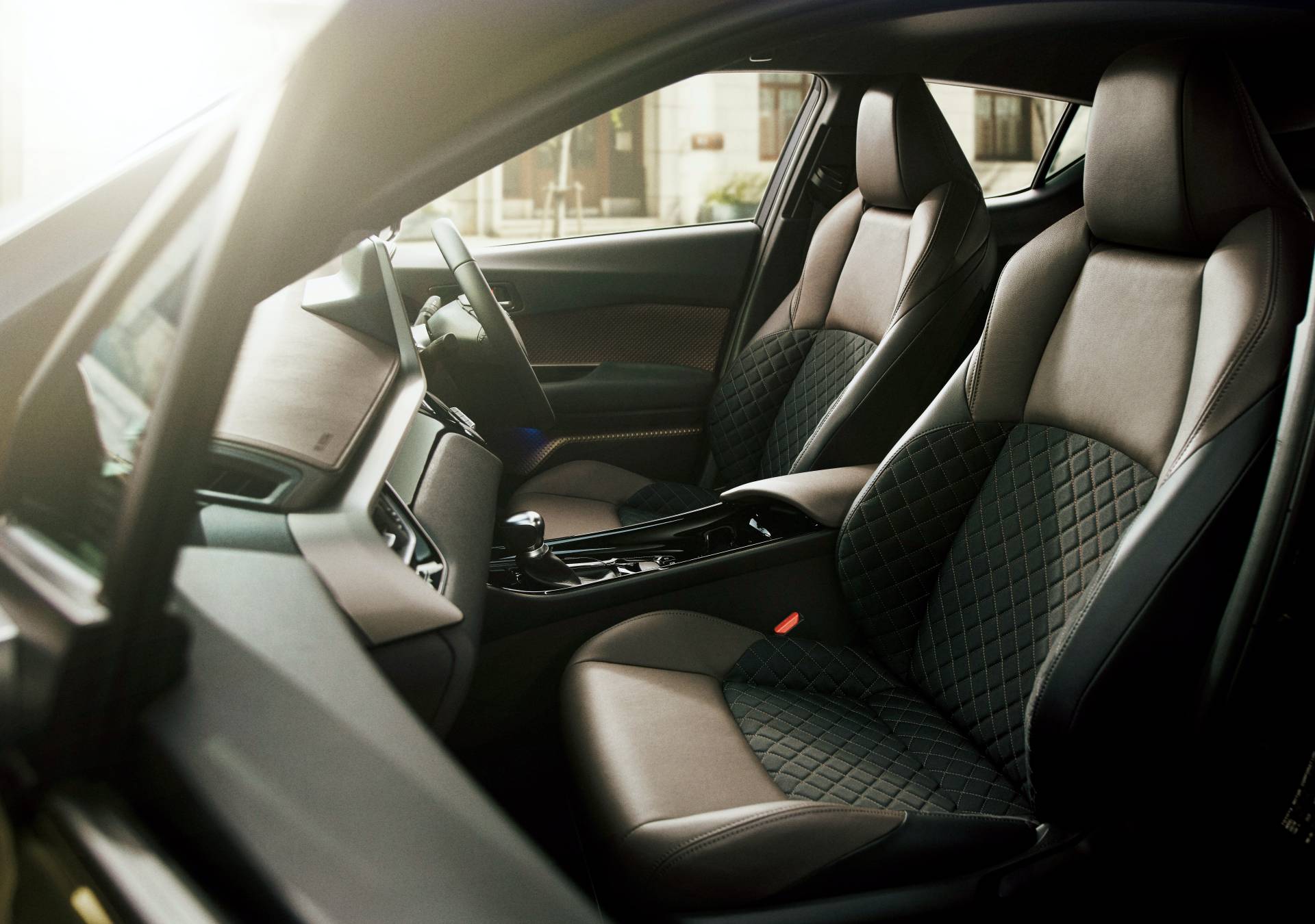 Japan’s Updated 2020 Toyota C-HR Gains Sharper GR Sport Model