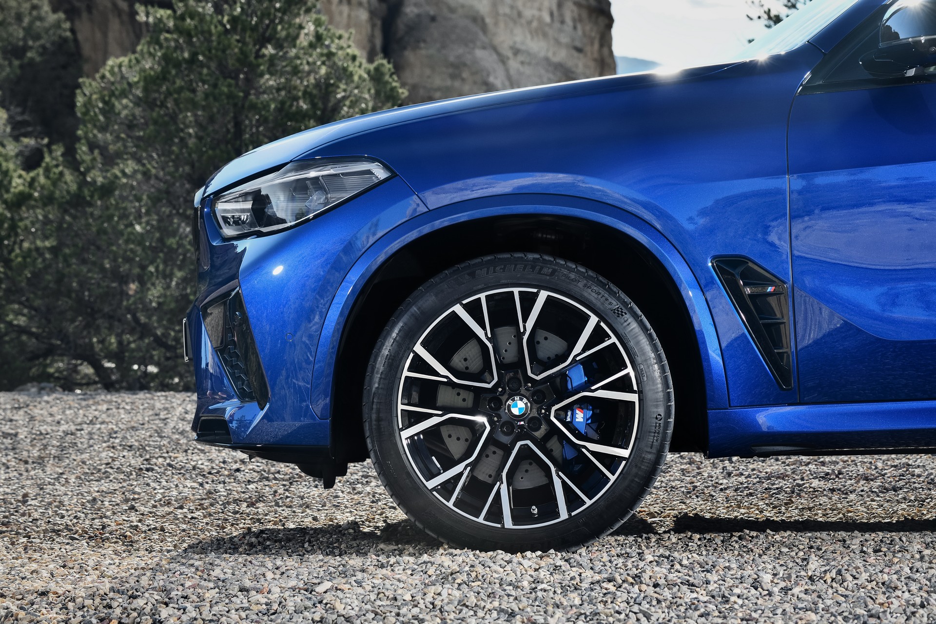 BMW X5 M And X6 M Unveiled With Up To 617 HP