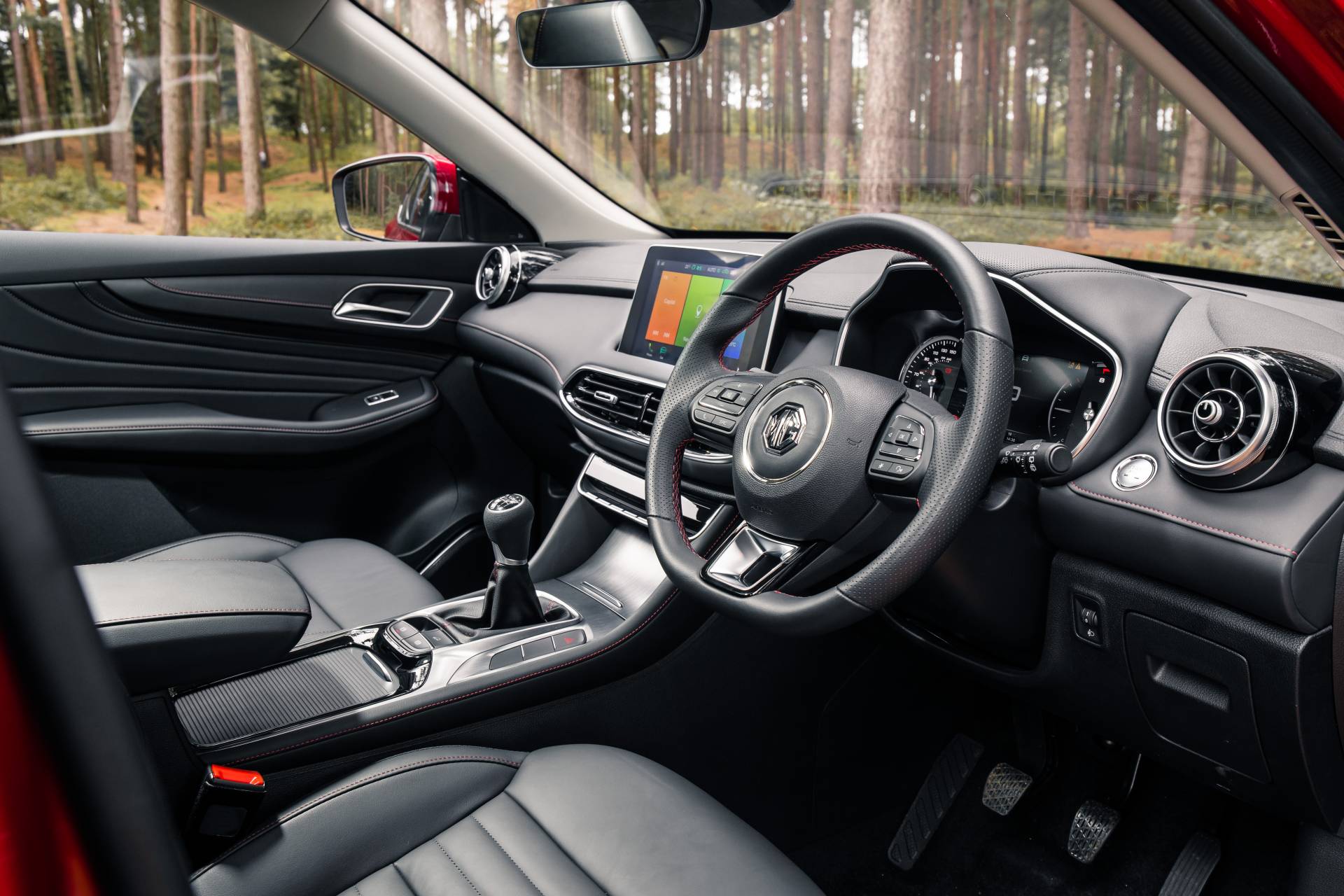 2020 MG HS Compact SUV Reaches UK Shores After Long Voyage From China