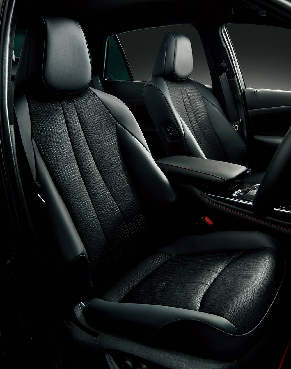 JDM Gem: Toyota Gives Crown Luxury Sedan A Mature “Sport Style” Treatment