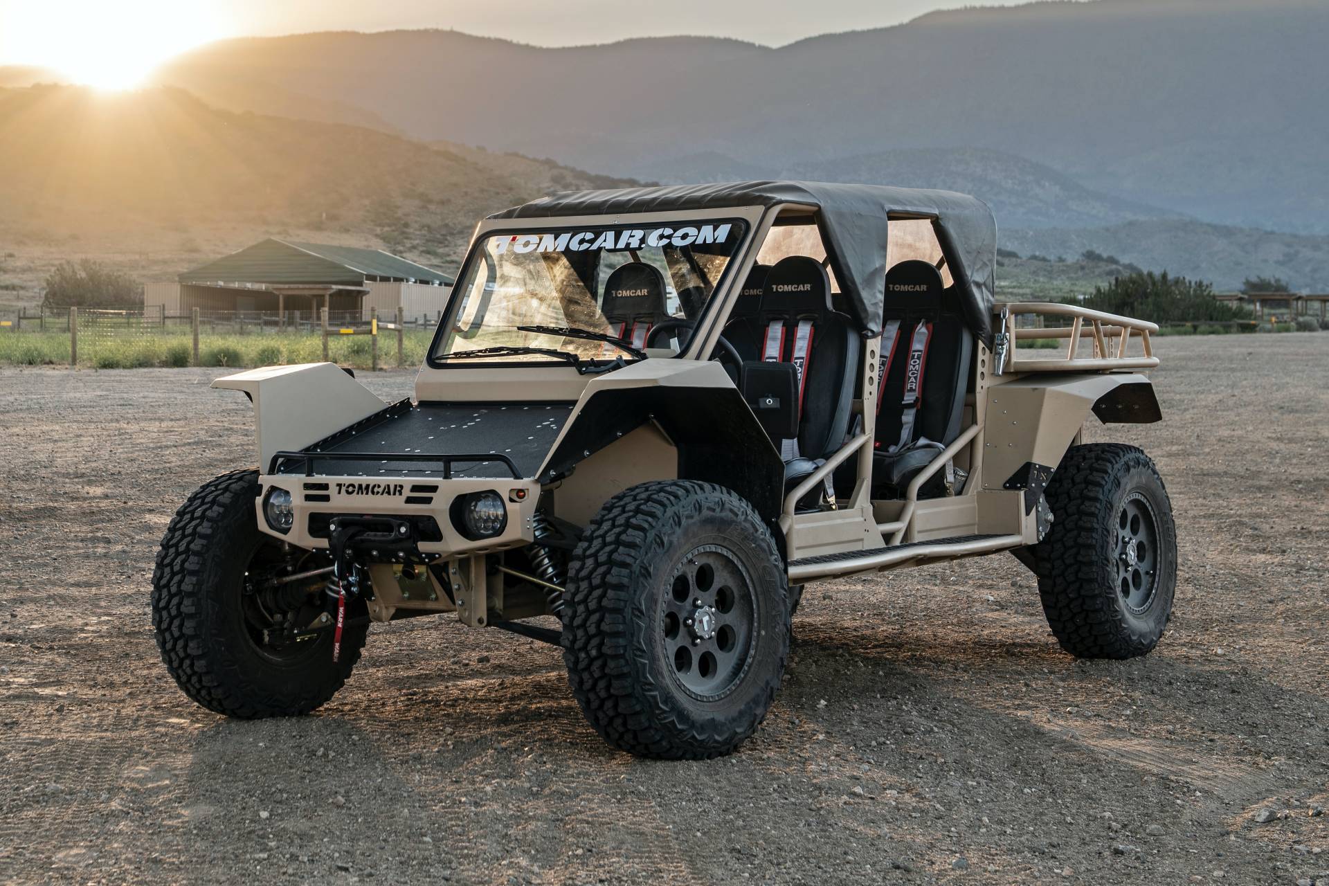 Drive Like the Israeli Special Forces With The $36,500 Tomcar TX4 UTV