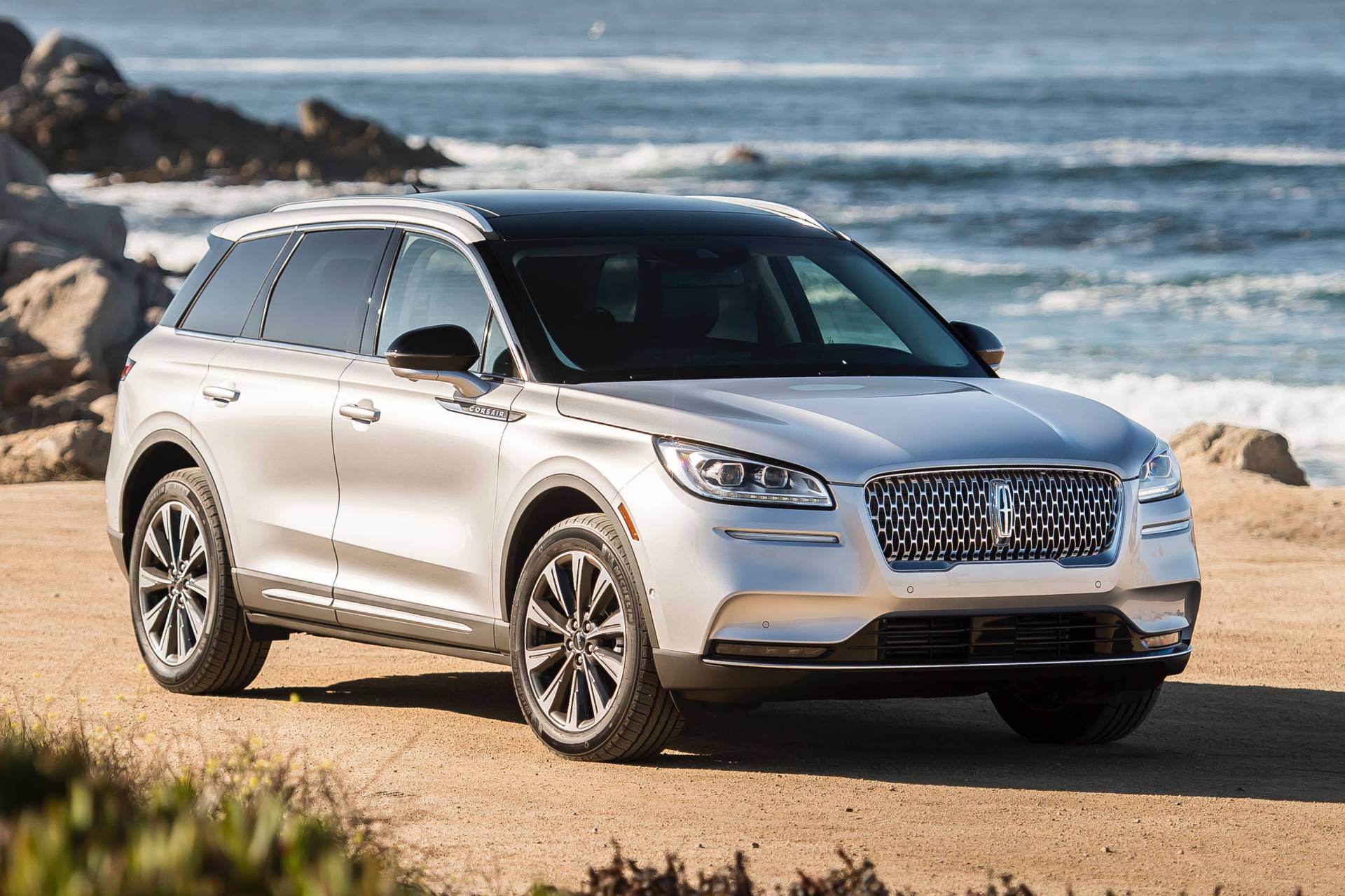 Lincoln Shows Us More Of The 2020 Corsair In 99 New Photos