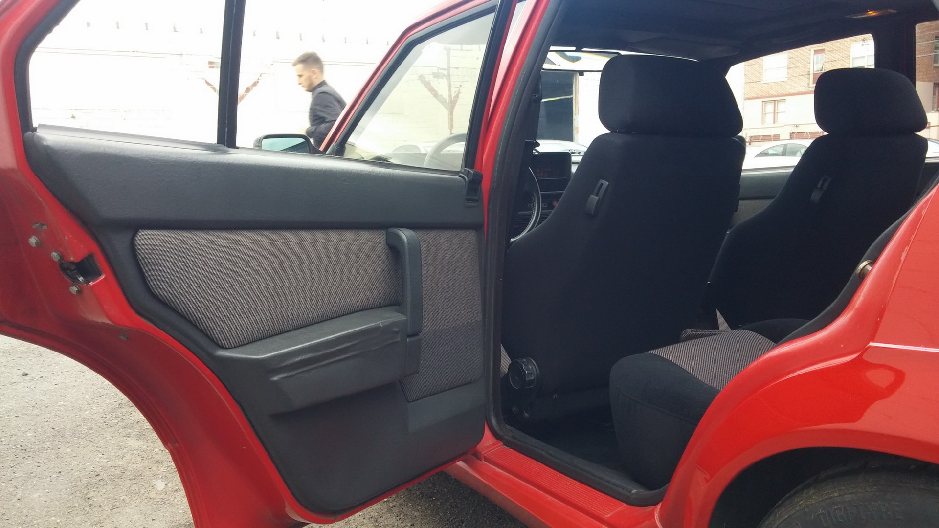 This 1988 Alfa Romeo Milano Verde V6 Can Help You Earn Your Petrolhead Stripes