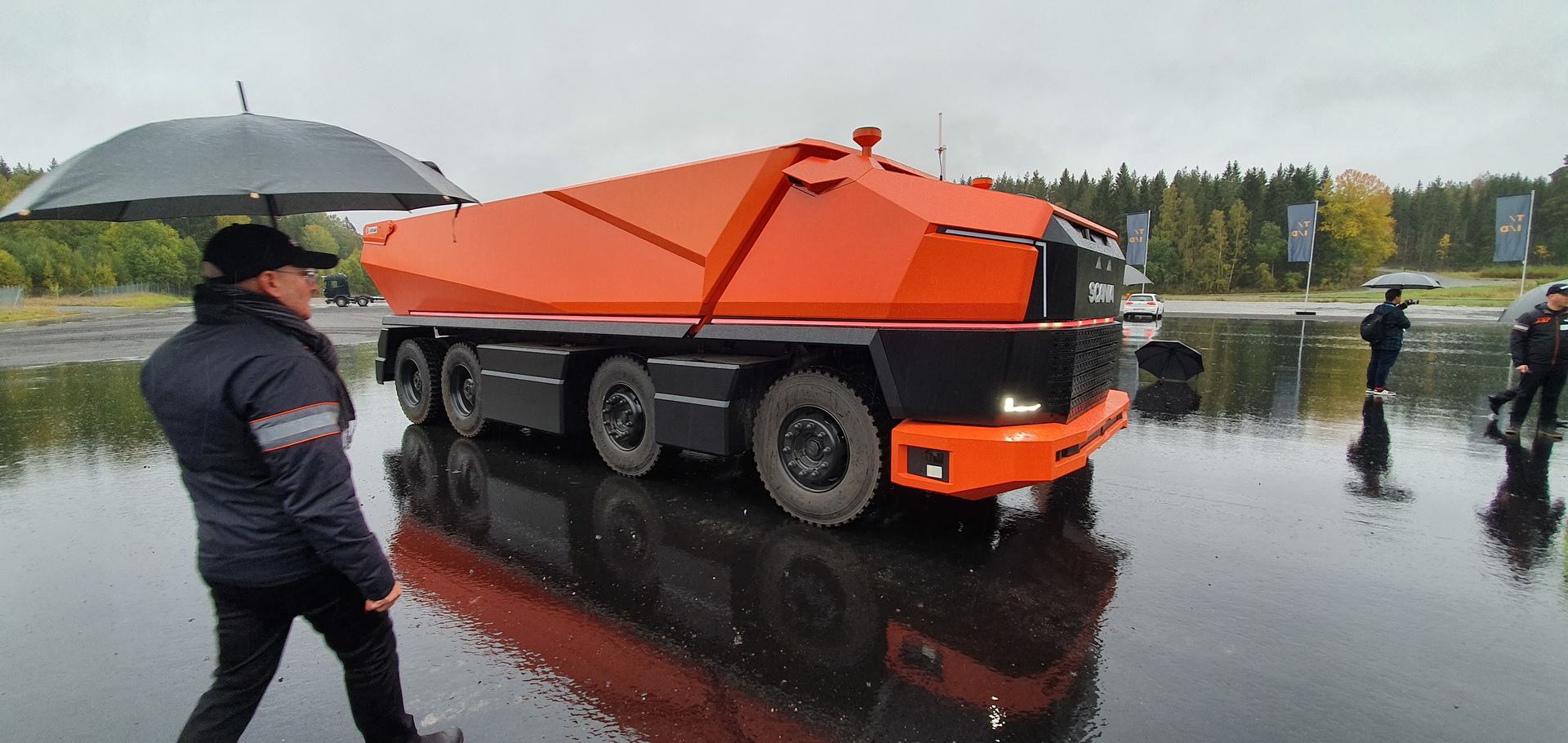 We Spent A Day Driving Trucks And Buses In Sweden, And Learned About VW Group Traton’s Future Plans