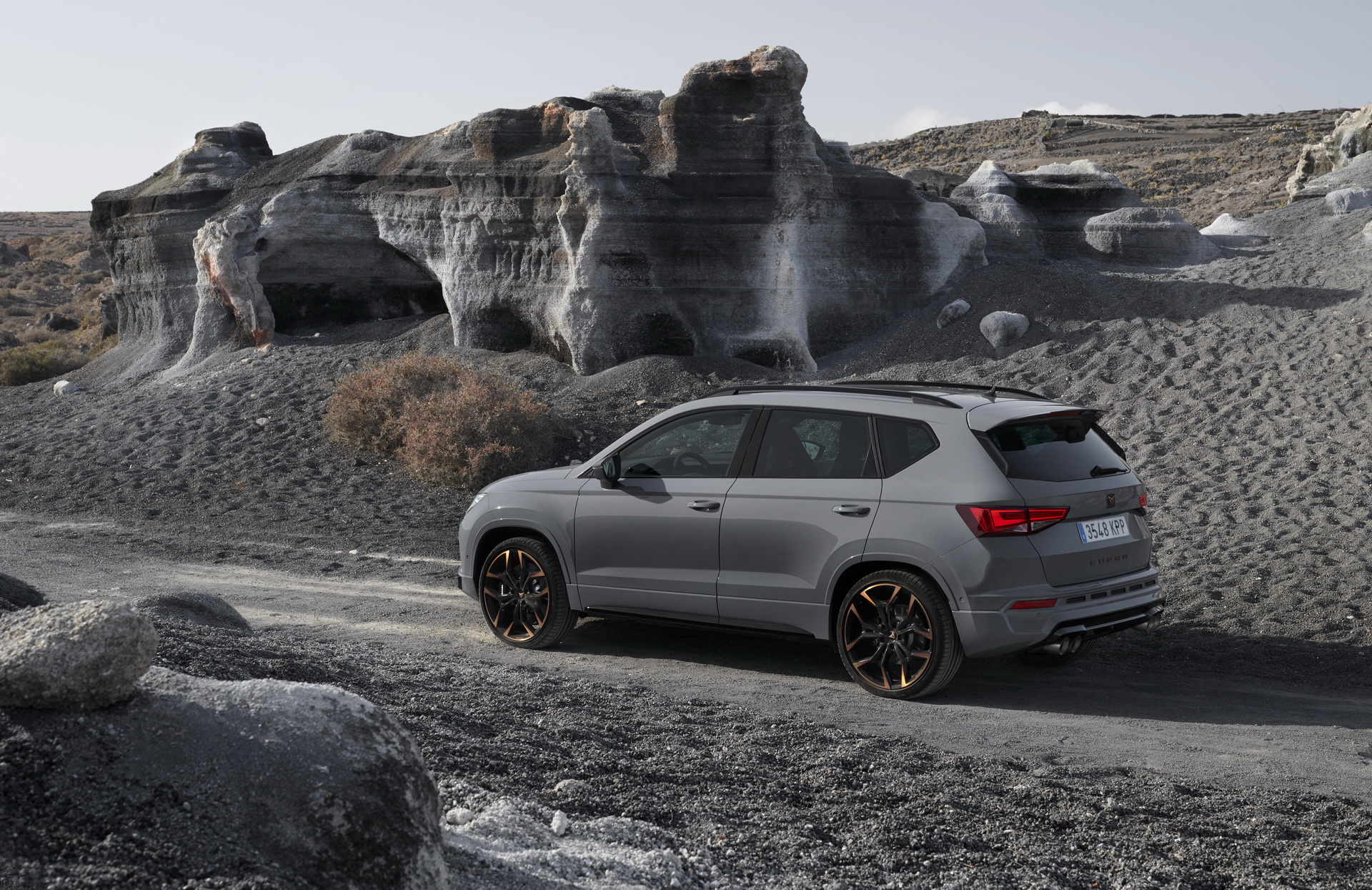 Cupra Ateca Gains New Limited Edition With Carbon Fiber Bits, New Wheels And More
