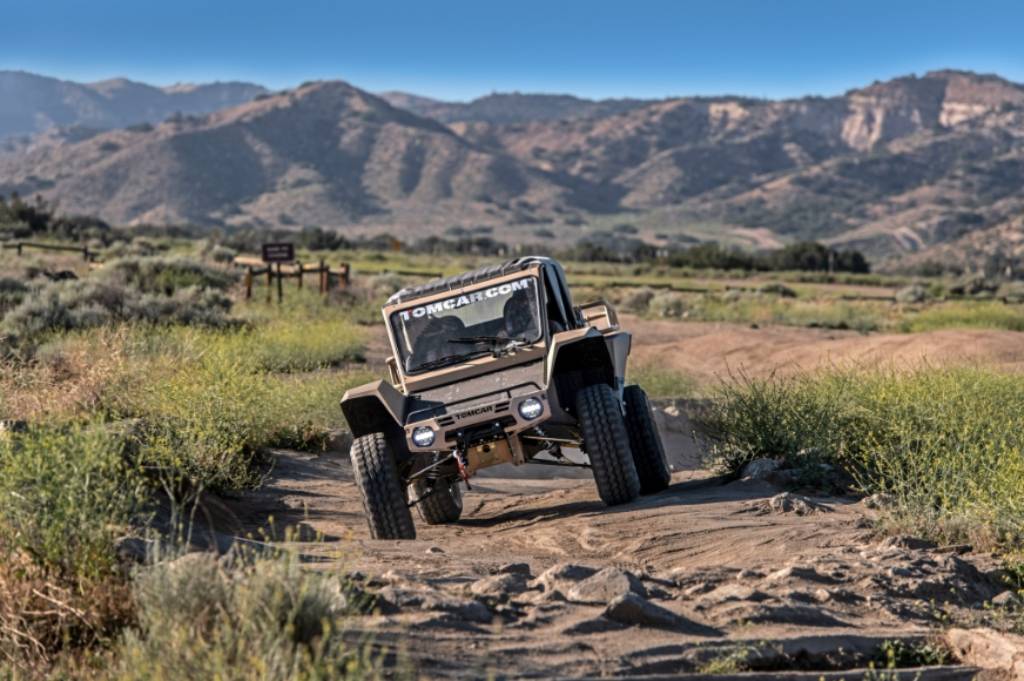 Drive Like the Israeli Special Forces With The $36,500 Tomcar TX4 UTV