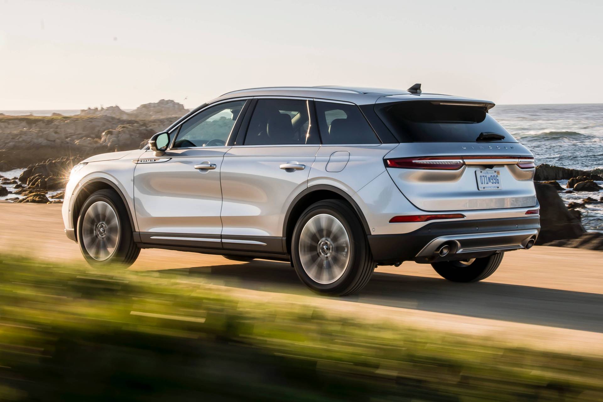 Lincoln Shows Us More Of The 2020 Corsair In 99 New Photos