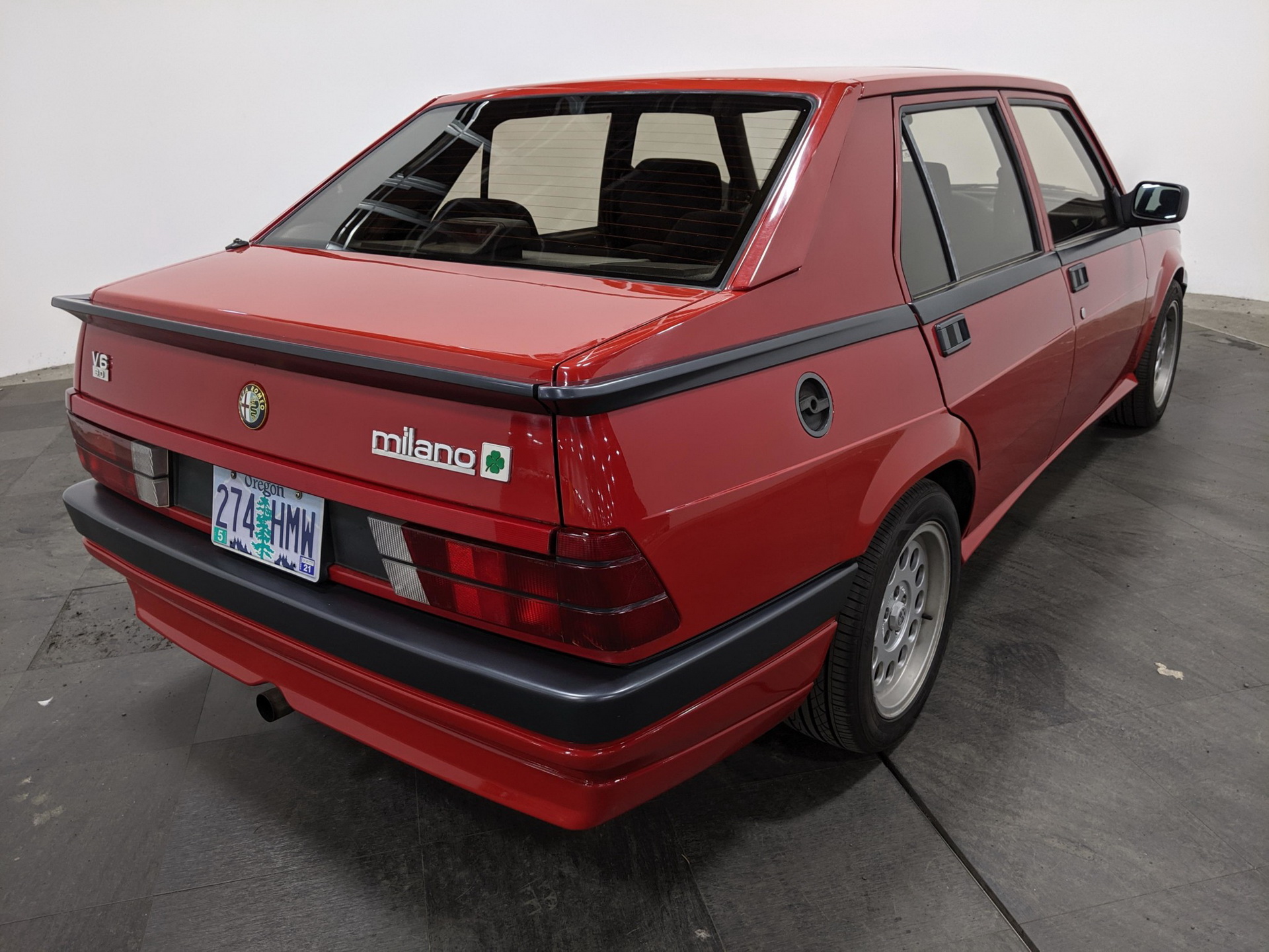 This 1988 Alfa Romeo Milano Verde V6 Can Help You Earn Your Petrolhead Stripes
