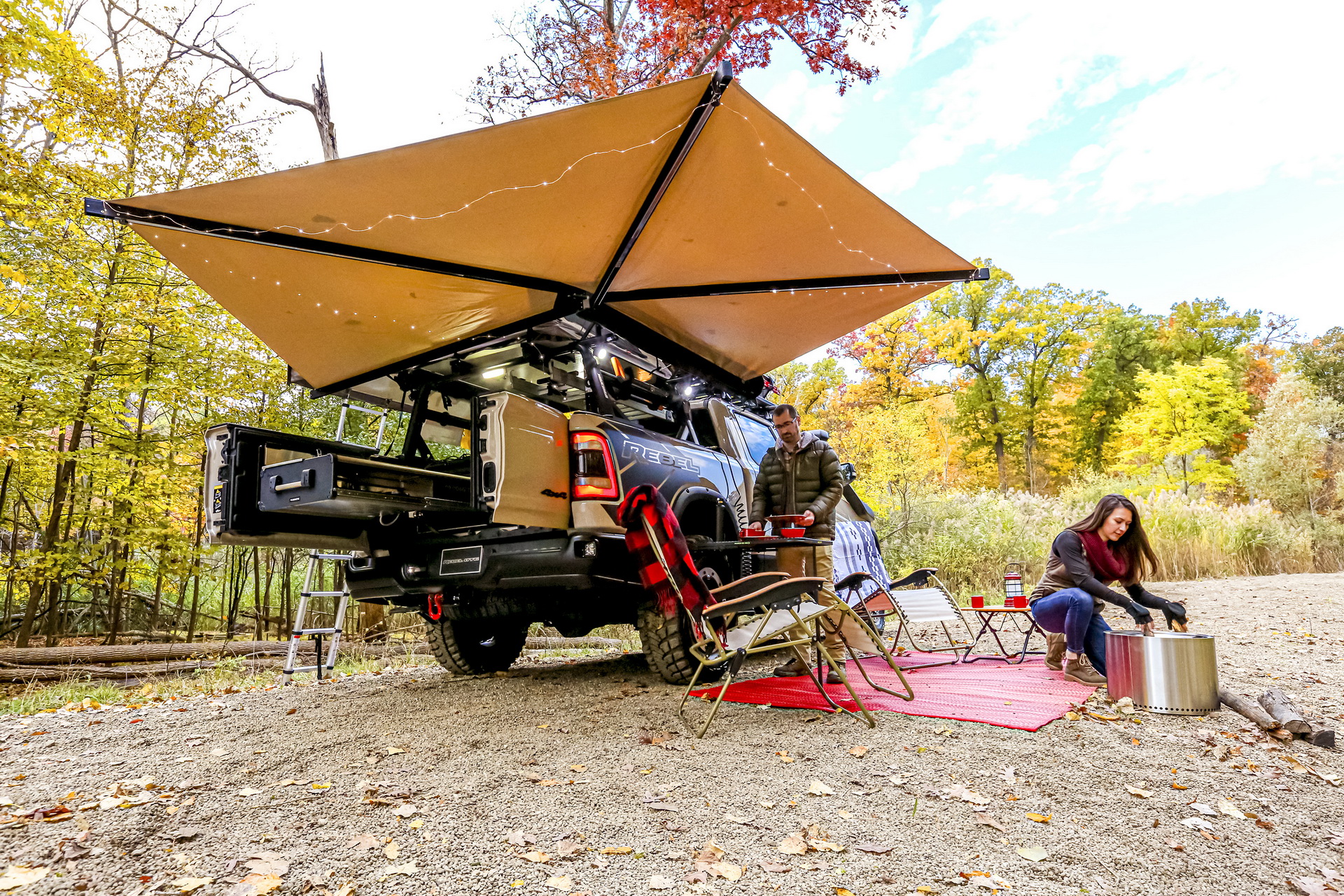 Get A SEMA Load Of Mopar’s Slammed Dodge Lowliner Restomod And RAM Truck
