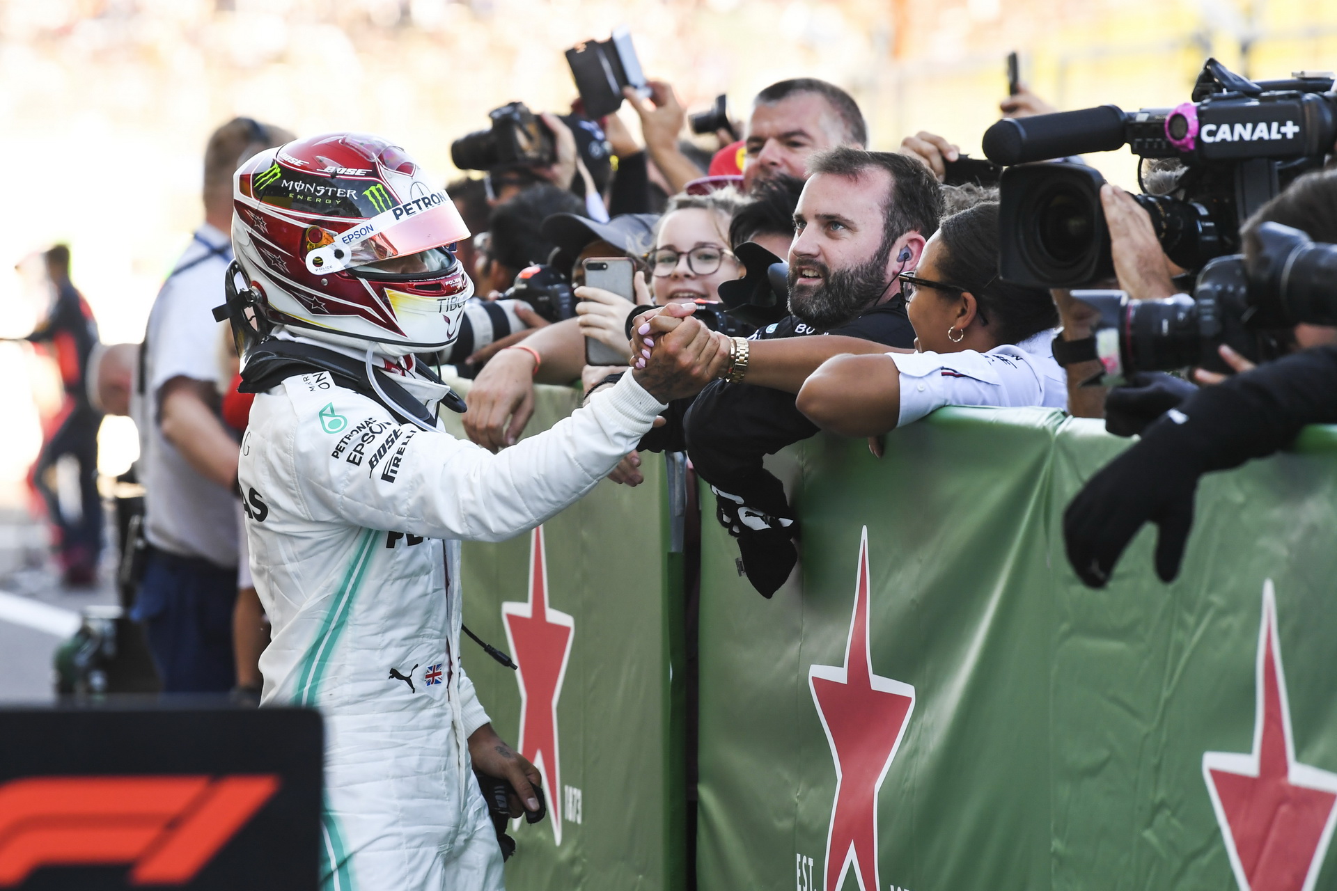 Mercedes Wins 2019 Formula 1 Constructors Title At Suzuka